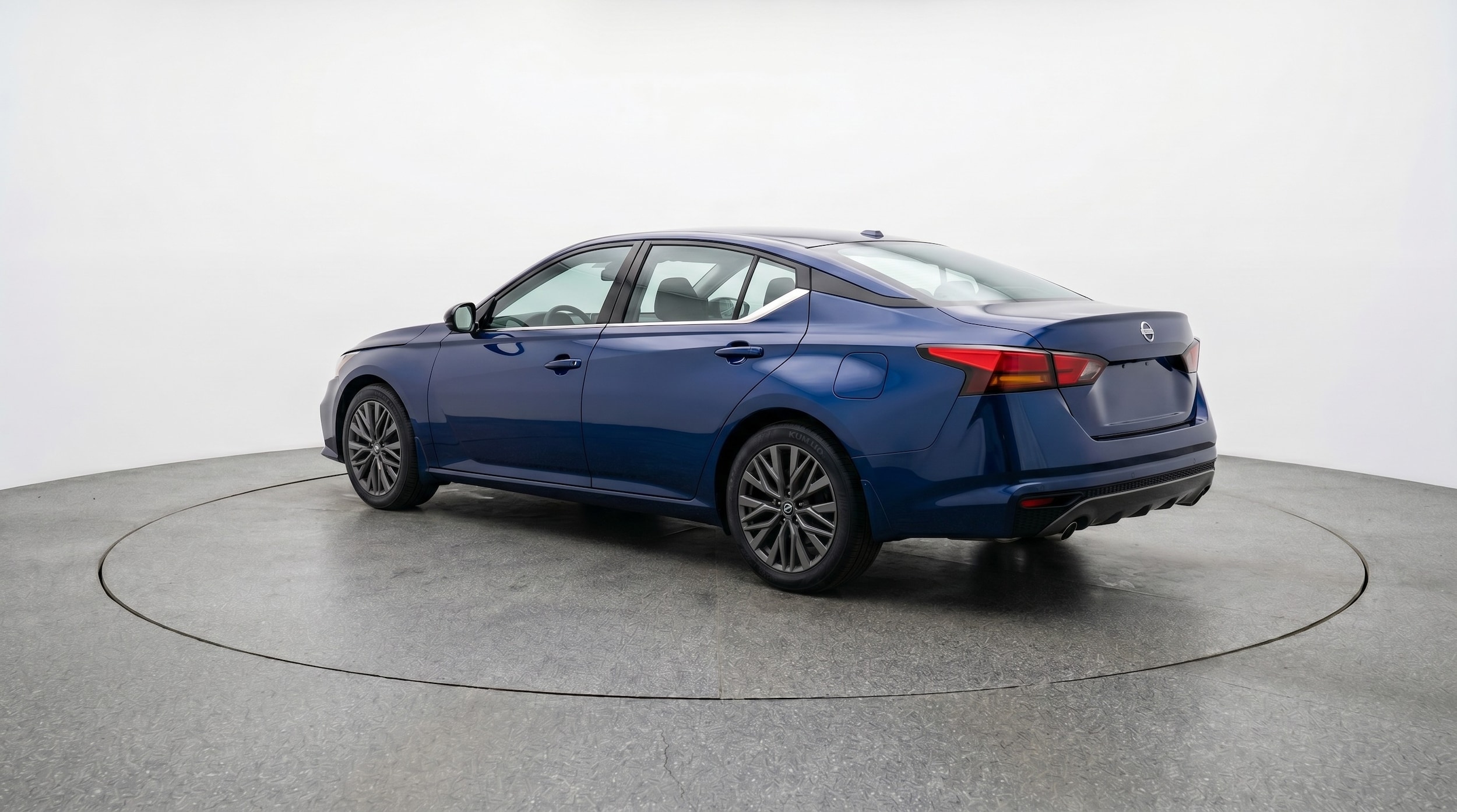 Thumbnail: 2026 Nissan Altima - 5