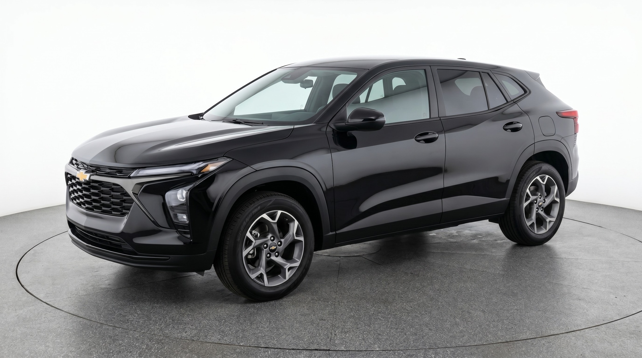 Thumbnail: 2025 Chevrolet Trax - 3