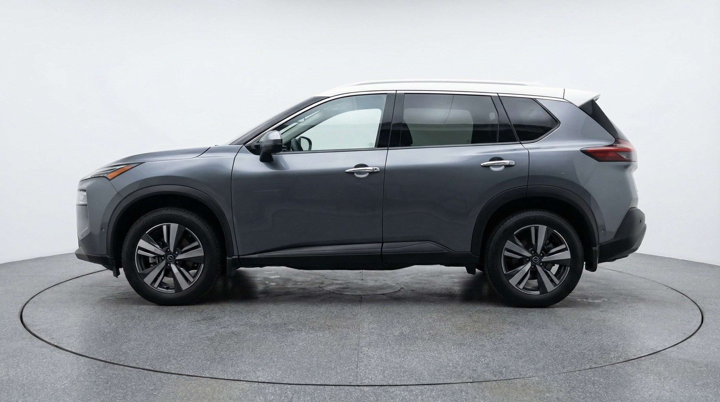 Thumbnail: 2026 Nissan Rogue - 4