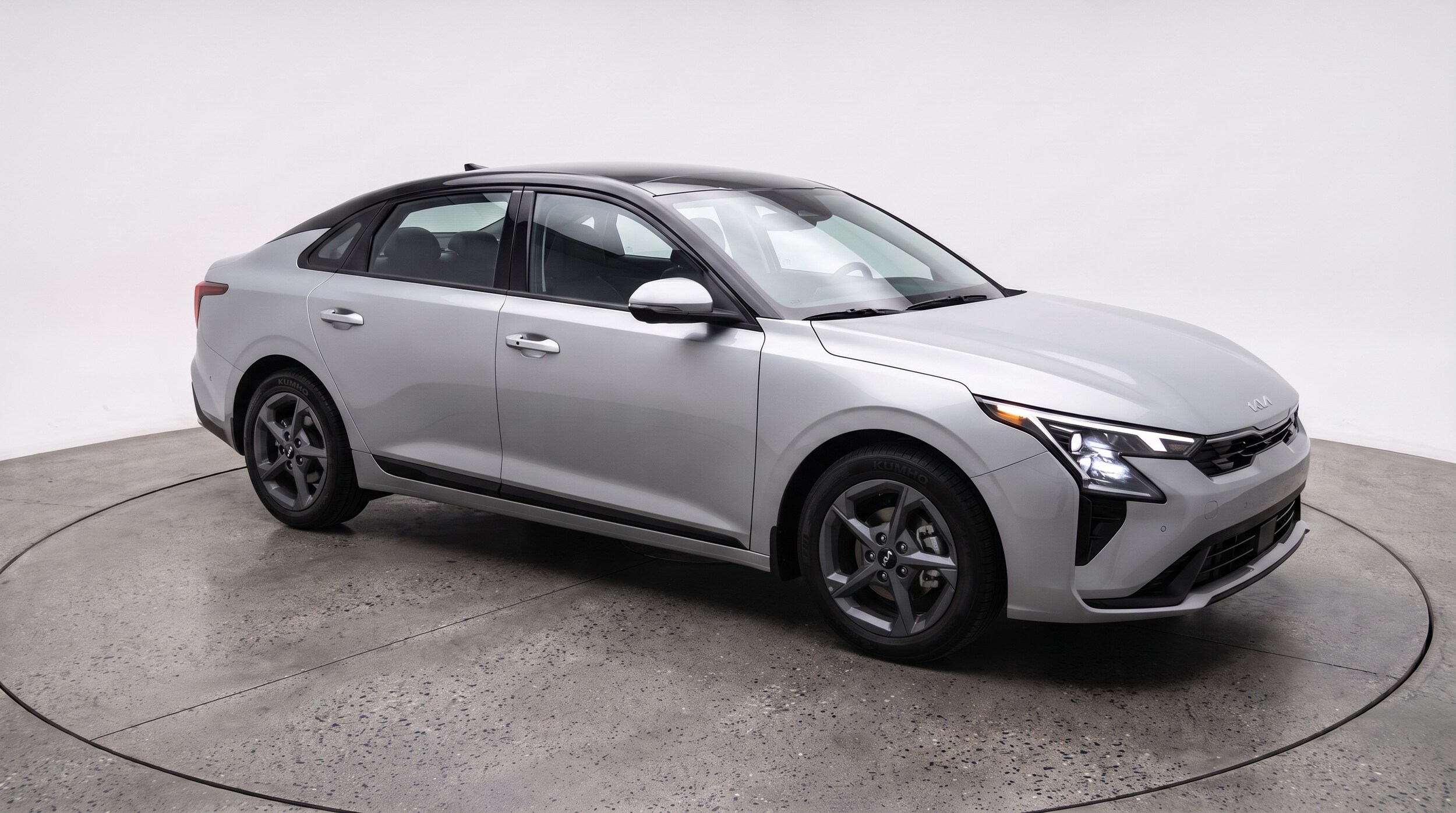 Thumbnail: 2026 Kia K4 - 1