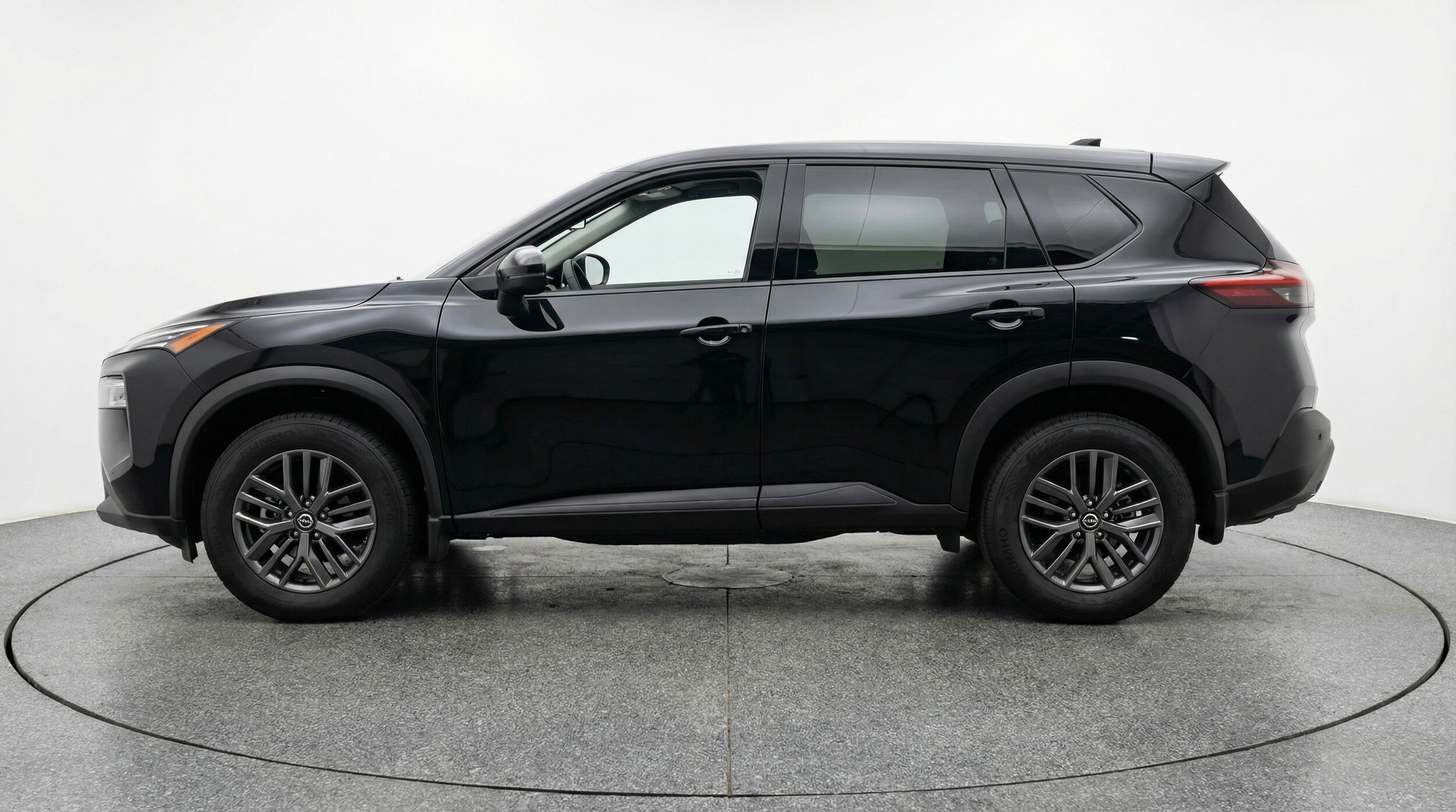 Thumbnail: 2026 Nissan Rogue - 4