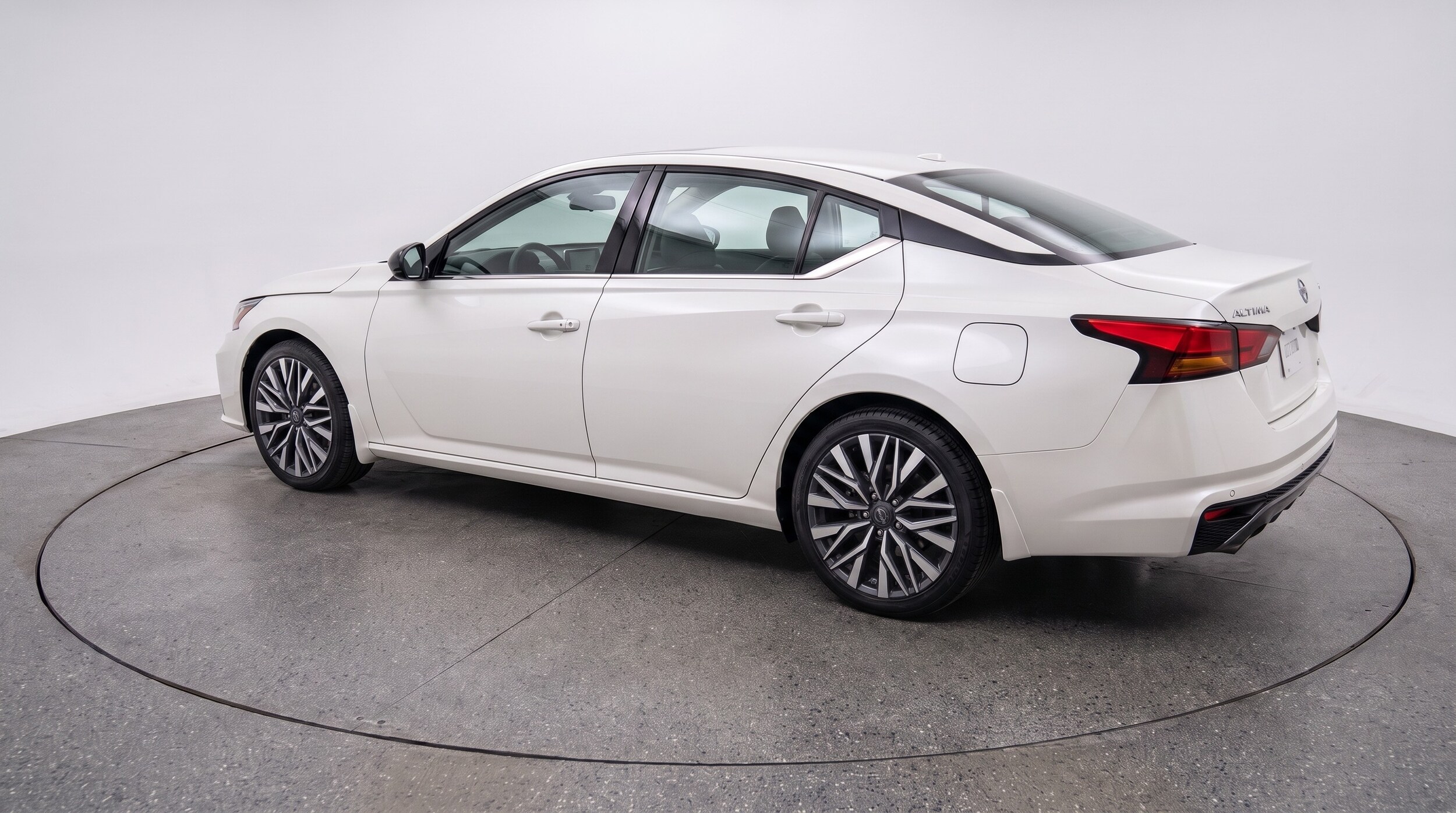 Thumbnail: 2026 Nissan Altima - 5
