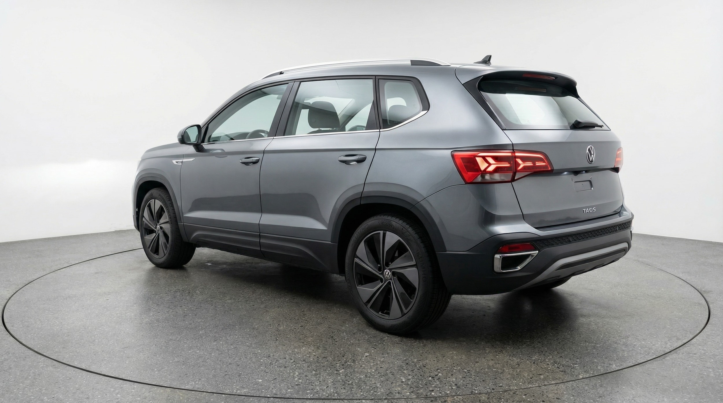 Thumbnail: 2026 Volkswagen Taos - 5
