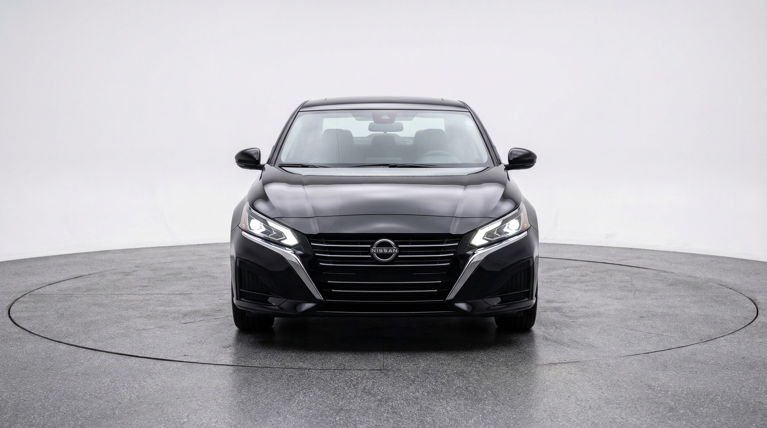 Thumbnail: 2025 Nissan Altima - 2