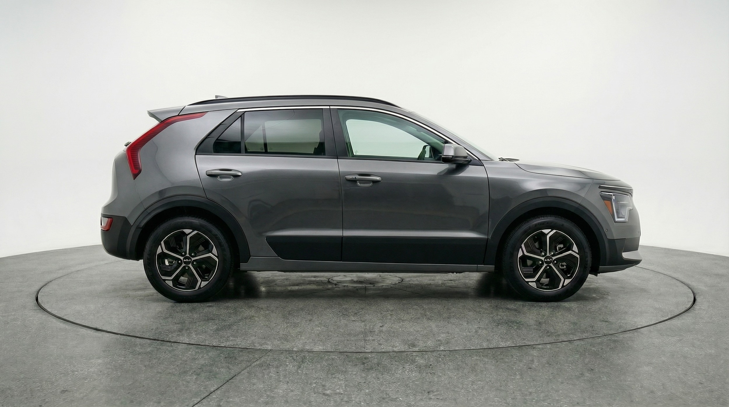 Thumbnail: 2026 Kia Niro - 8