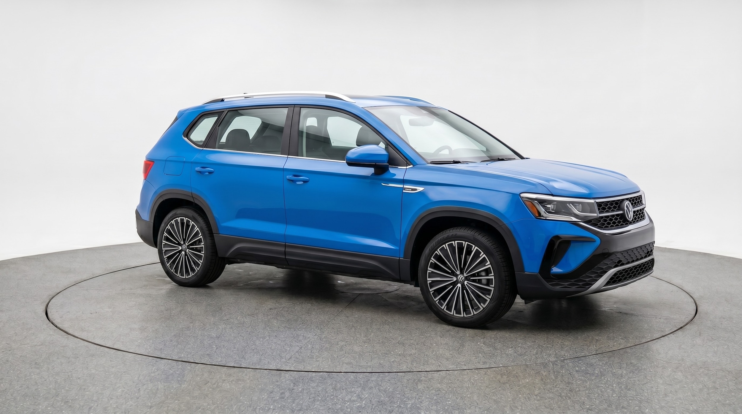 Thumbnail: 2026 Volkswagen Taos - 1