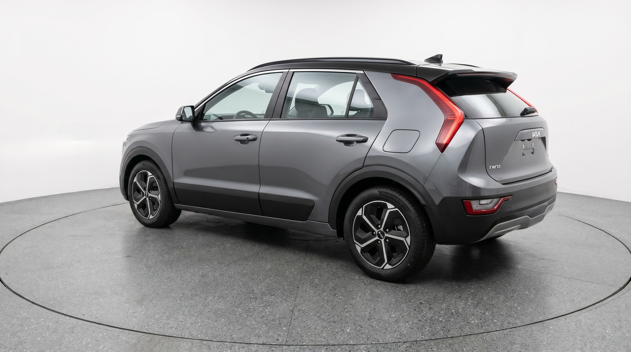 Thumbnail: 2026 Kia Niro - 5