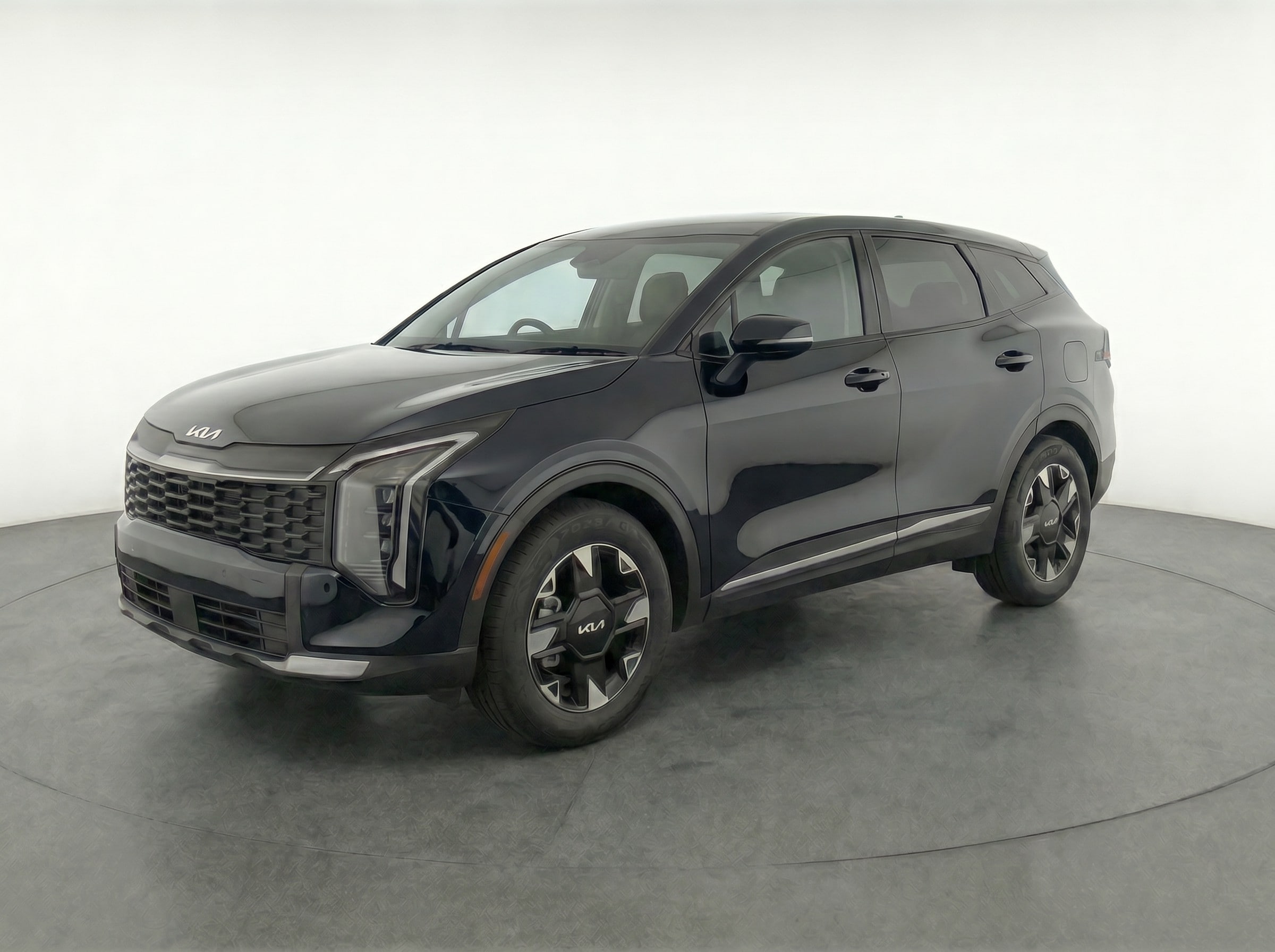 Thumbnail: 2026 Kia Sportage - 3