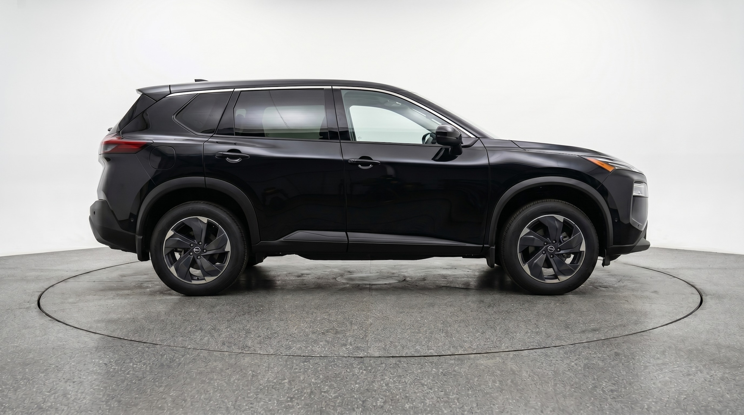 Thumbnail: 2025 Nissan Rogue - 8