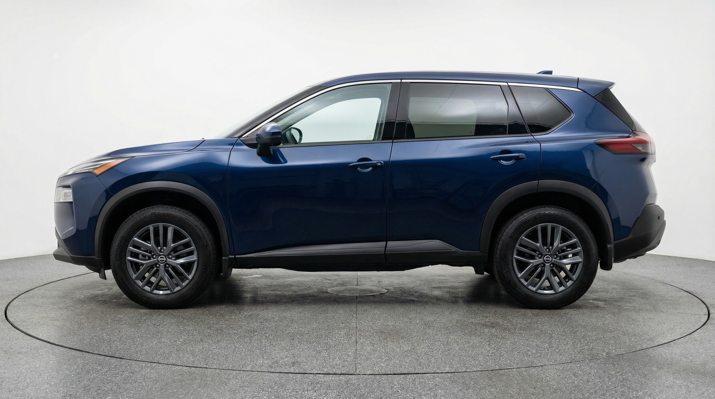 Thumbnail: 2026 Nissan Rogue - 4