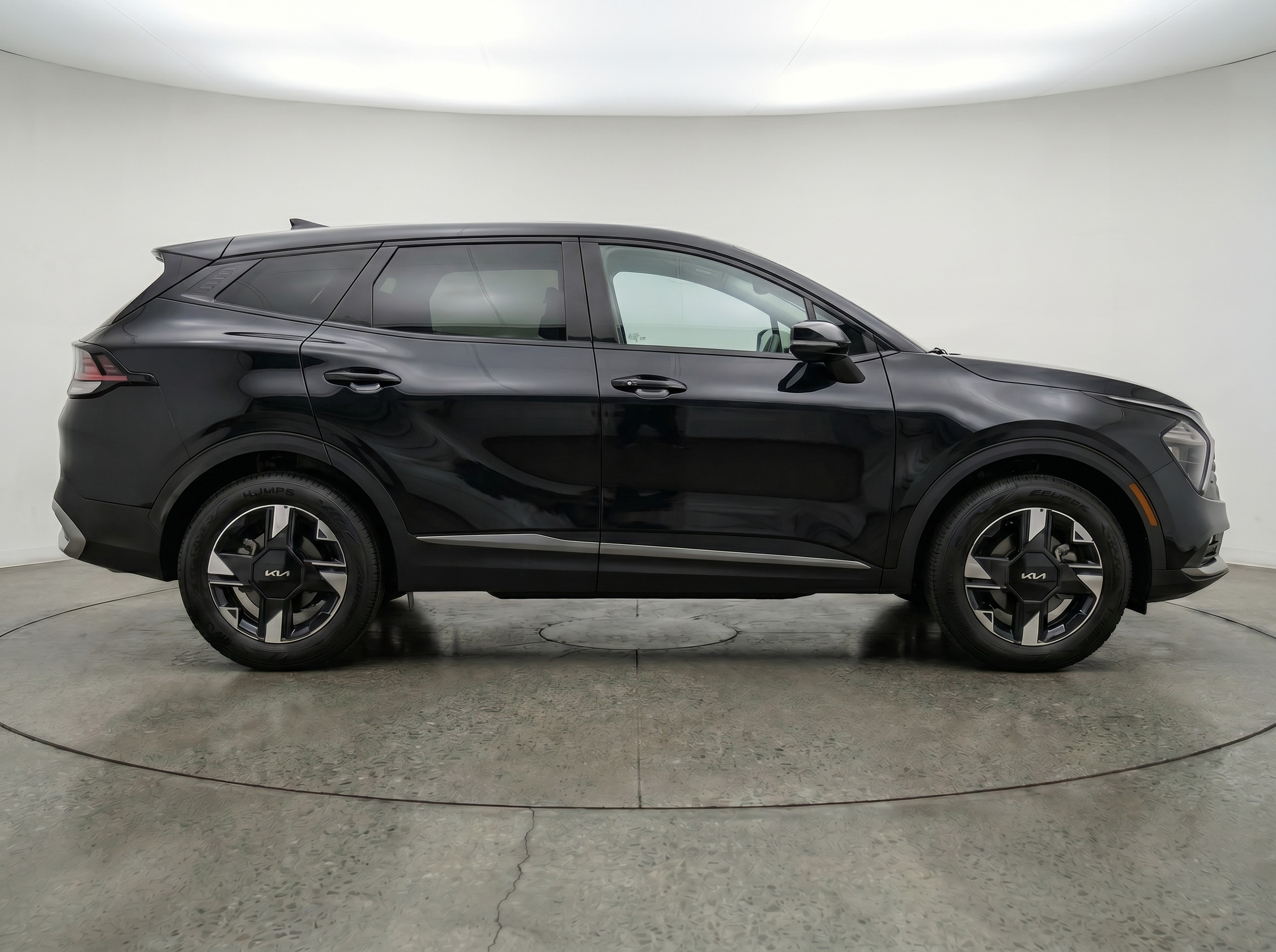 Thumbnail: 2026 Kia Sportage - 8