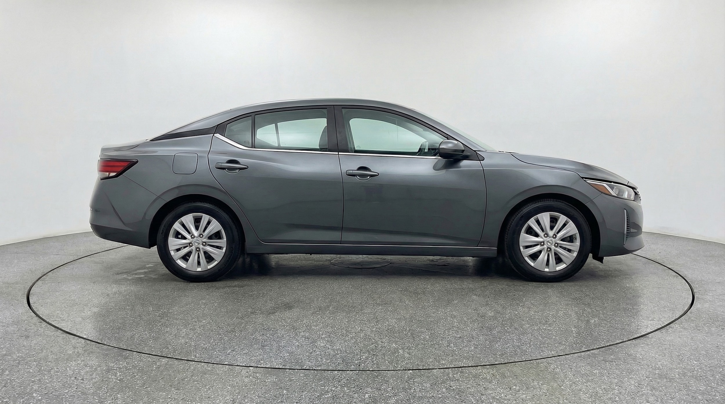 Thumbnail: 2025 Nissan Sentra - 8