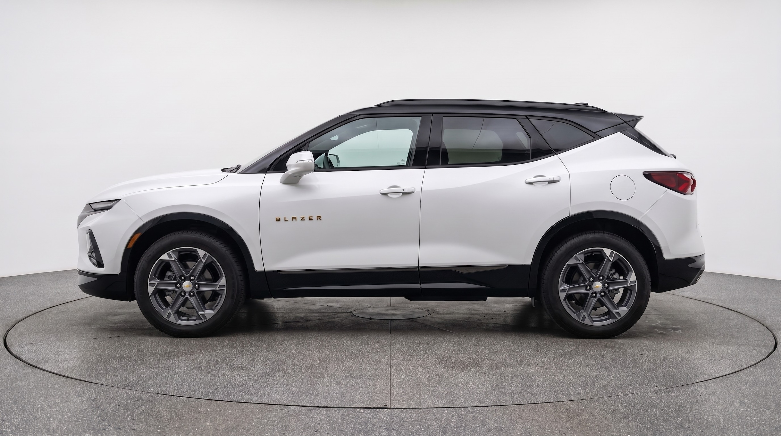 Thumbnail: 2025 Chevrolet Blazer - 4