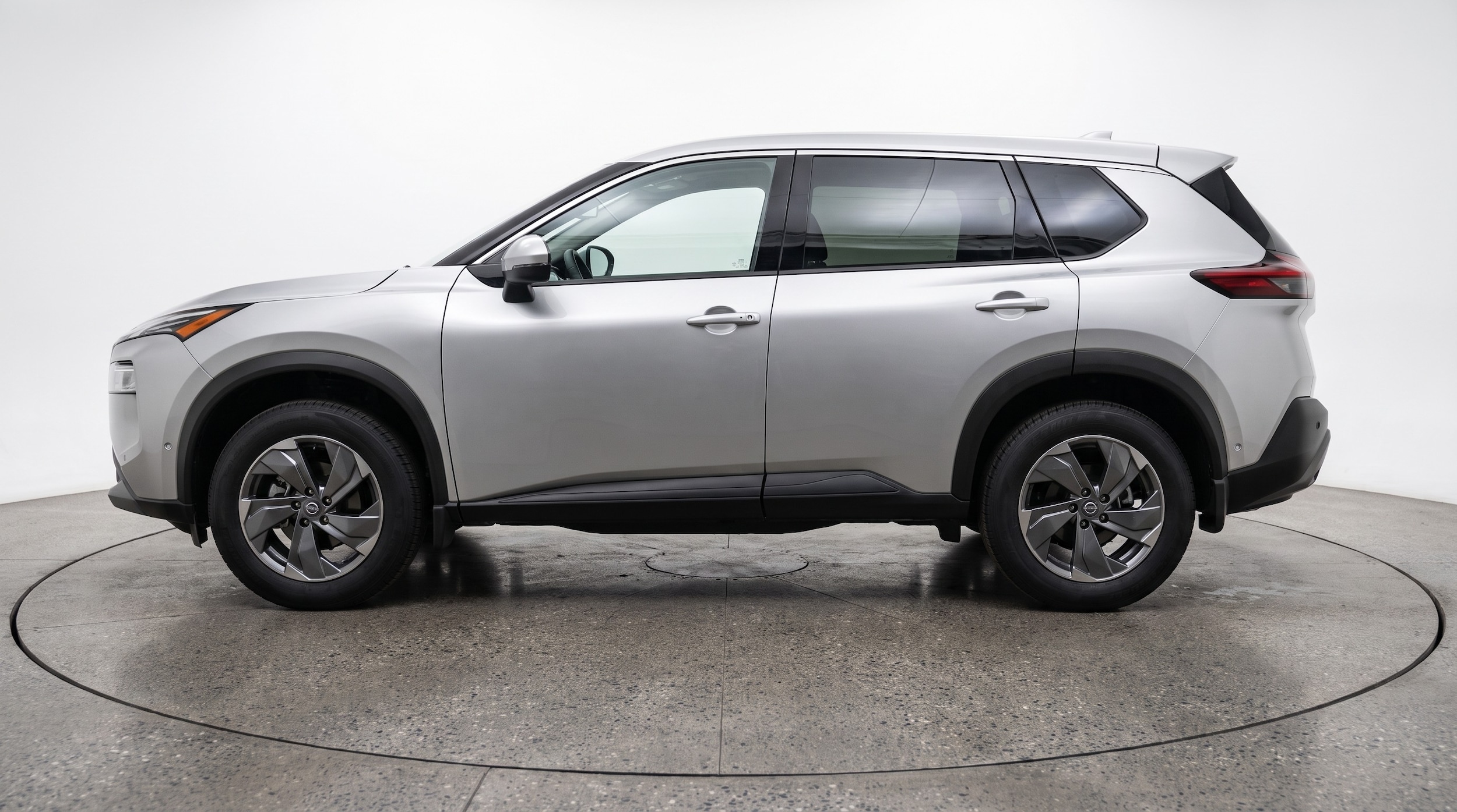 Thumbnail: 2025 Nissan Rogue - 4
