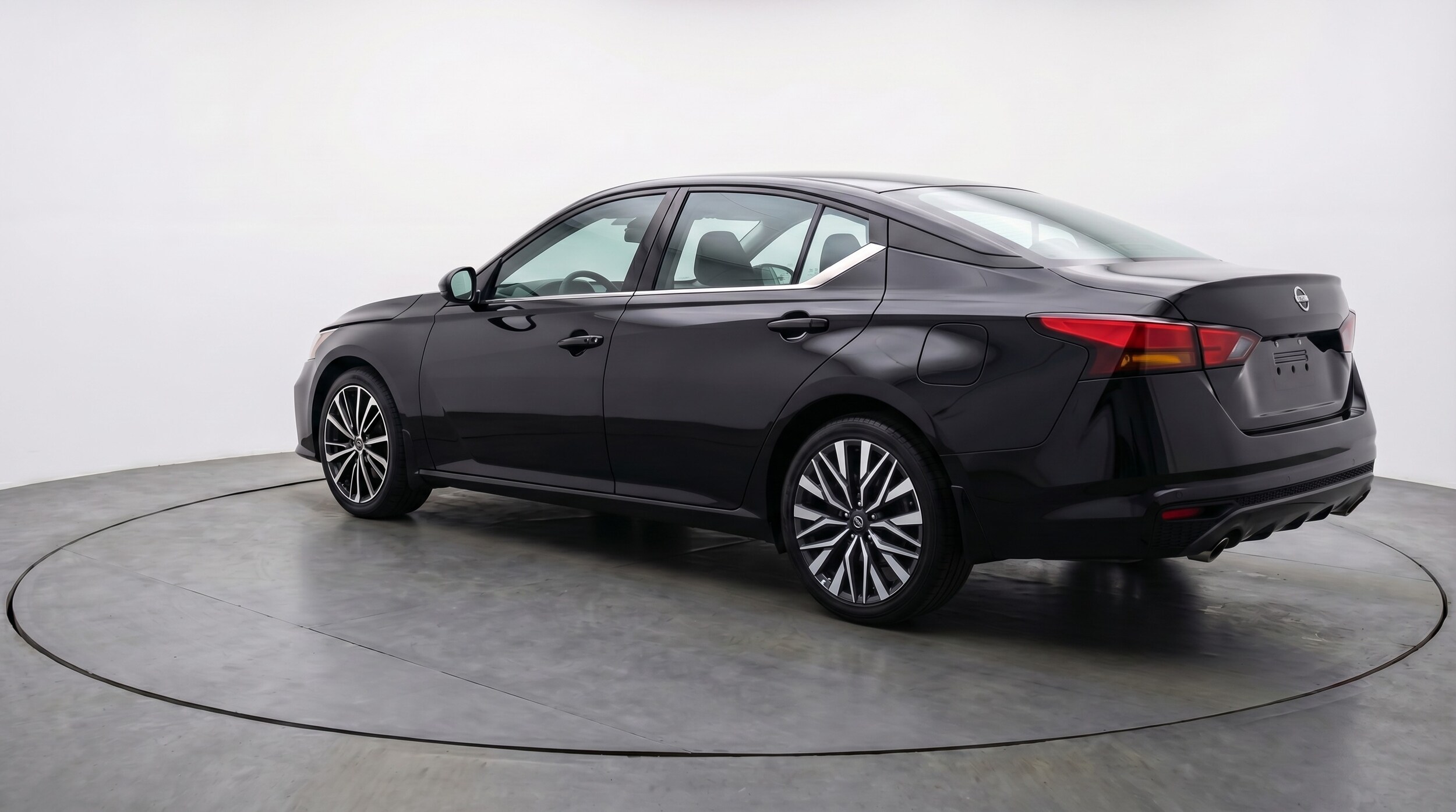 Thumbnail: 2026 Nissan Altima - 5
