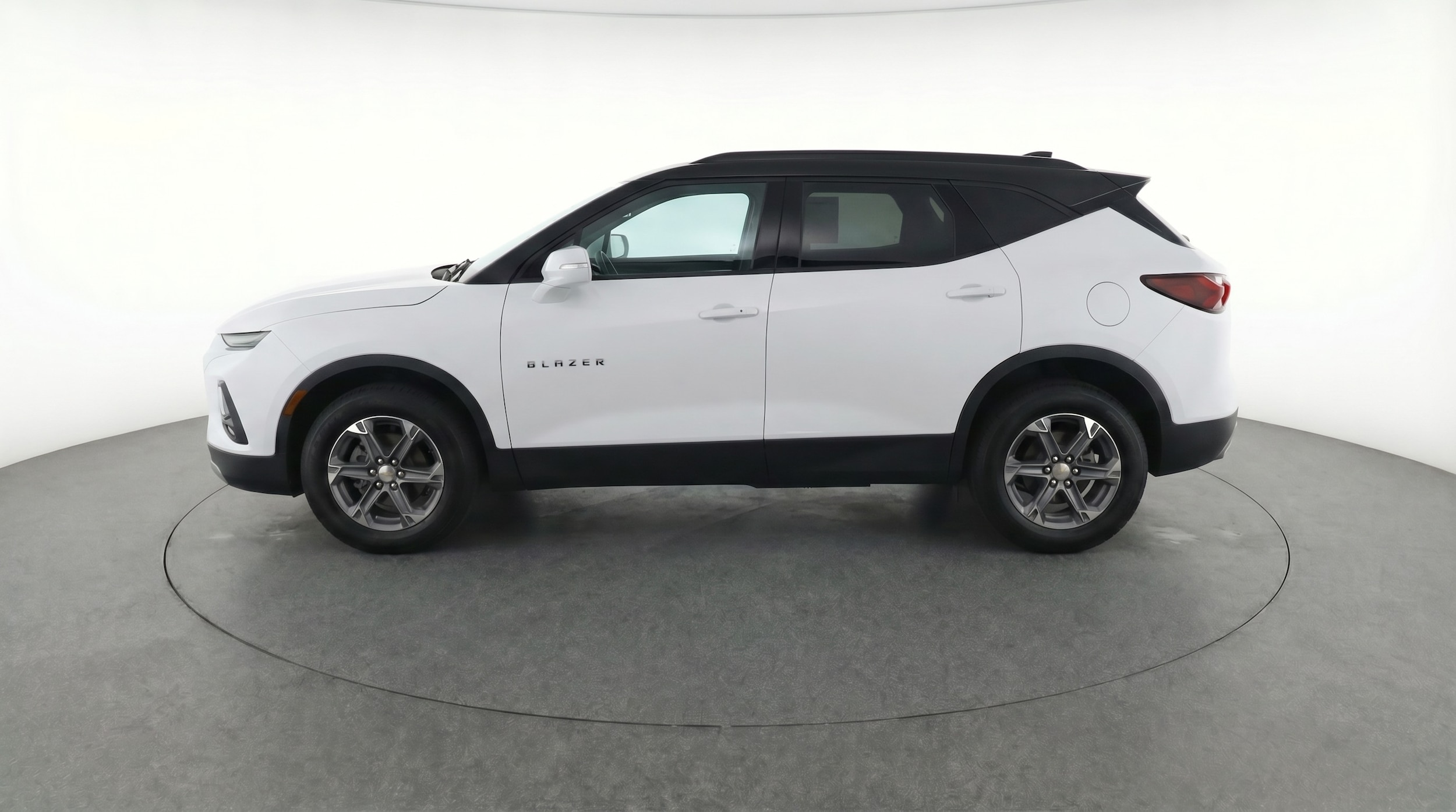 Thumbnail: 2025 Chevrolet Blazer - 4