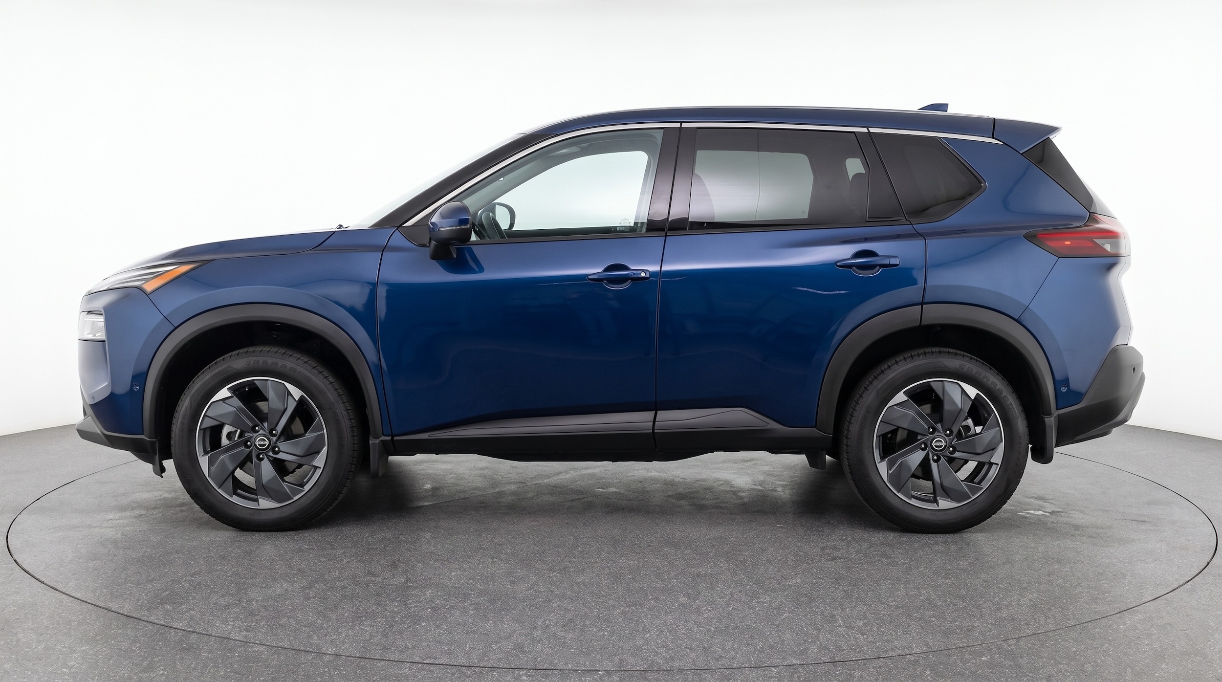 Thumbnail: 2025 Nissan Rogue - 4