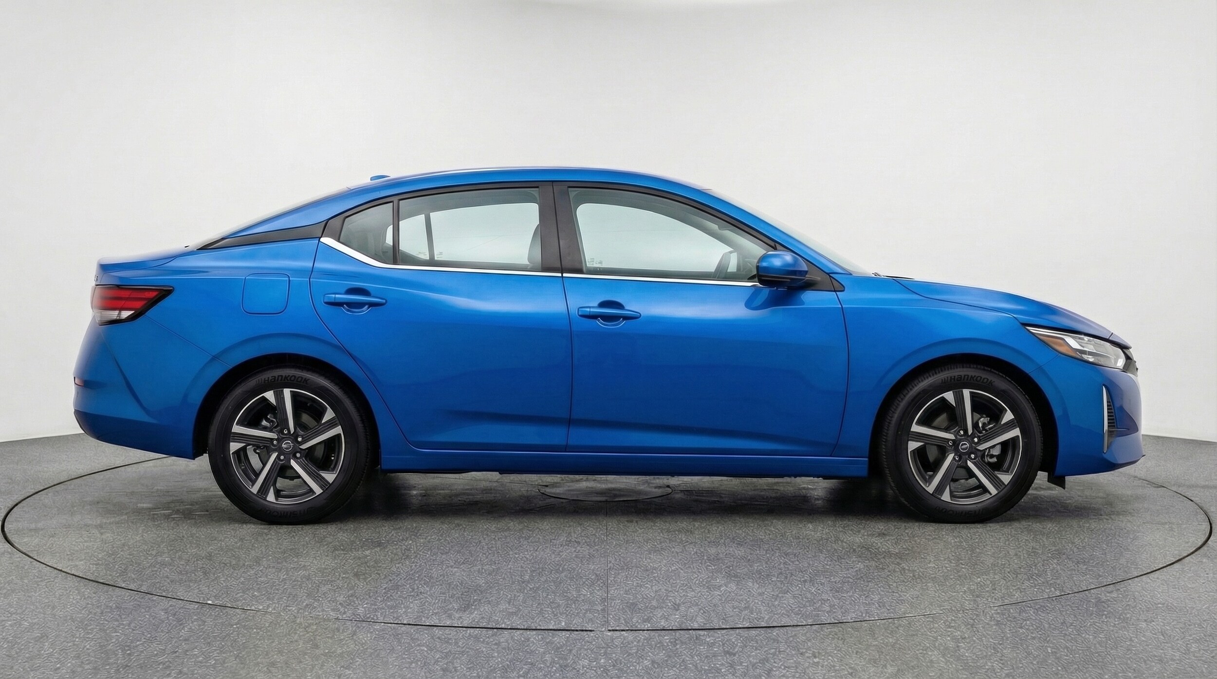 Thumbnail: 2025 Nissan Sentra - 8