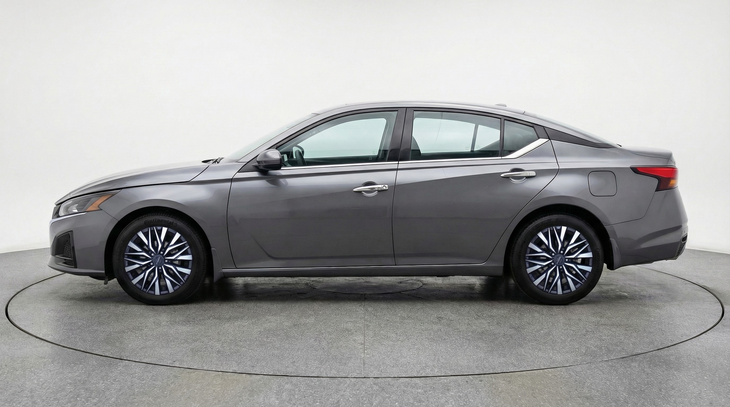 Thumbnail: 2025 Nissan Altima - 4