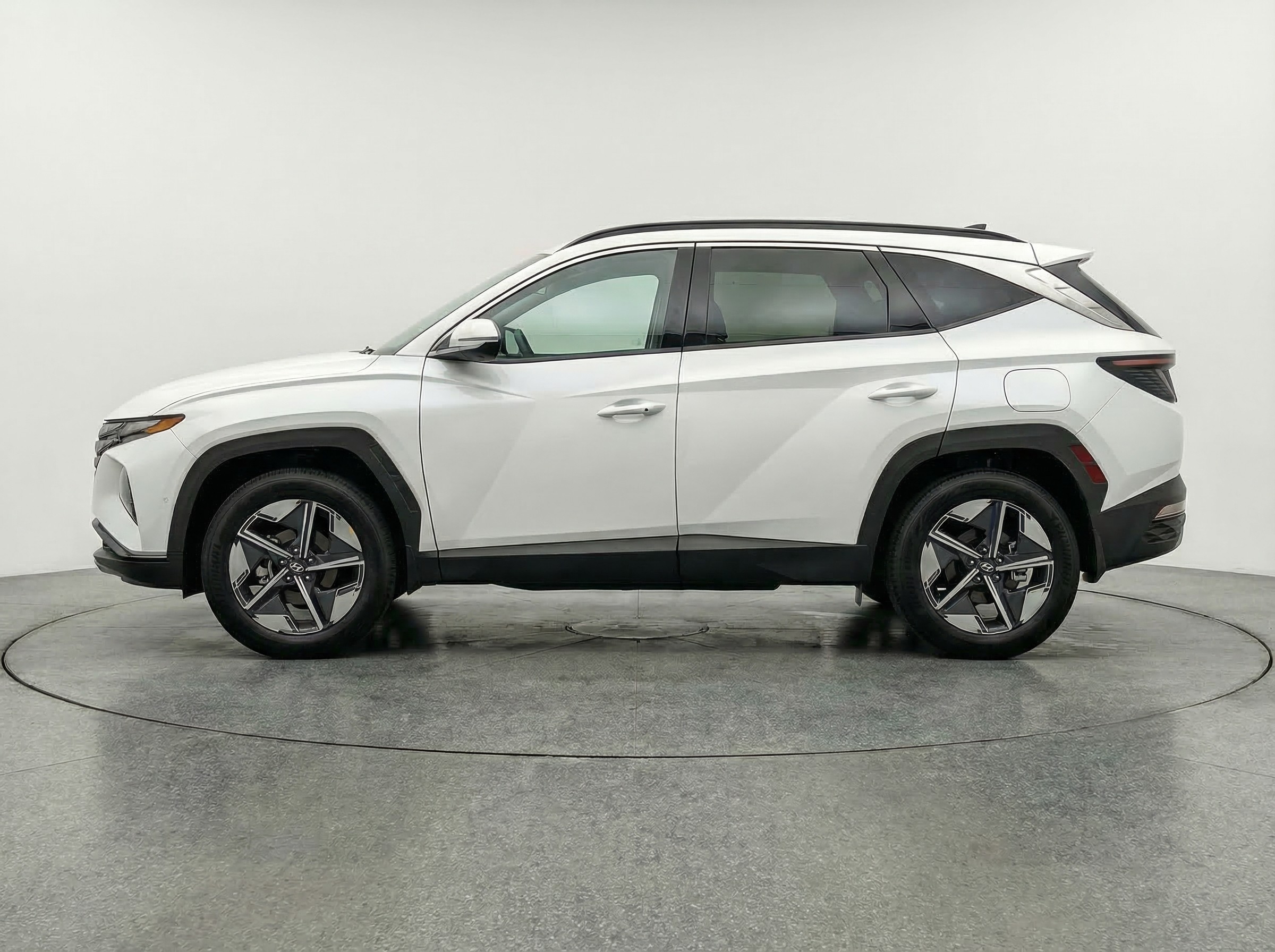 Thumbnail: 2026 Hyundai Tucson - 4