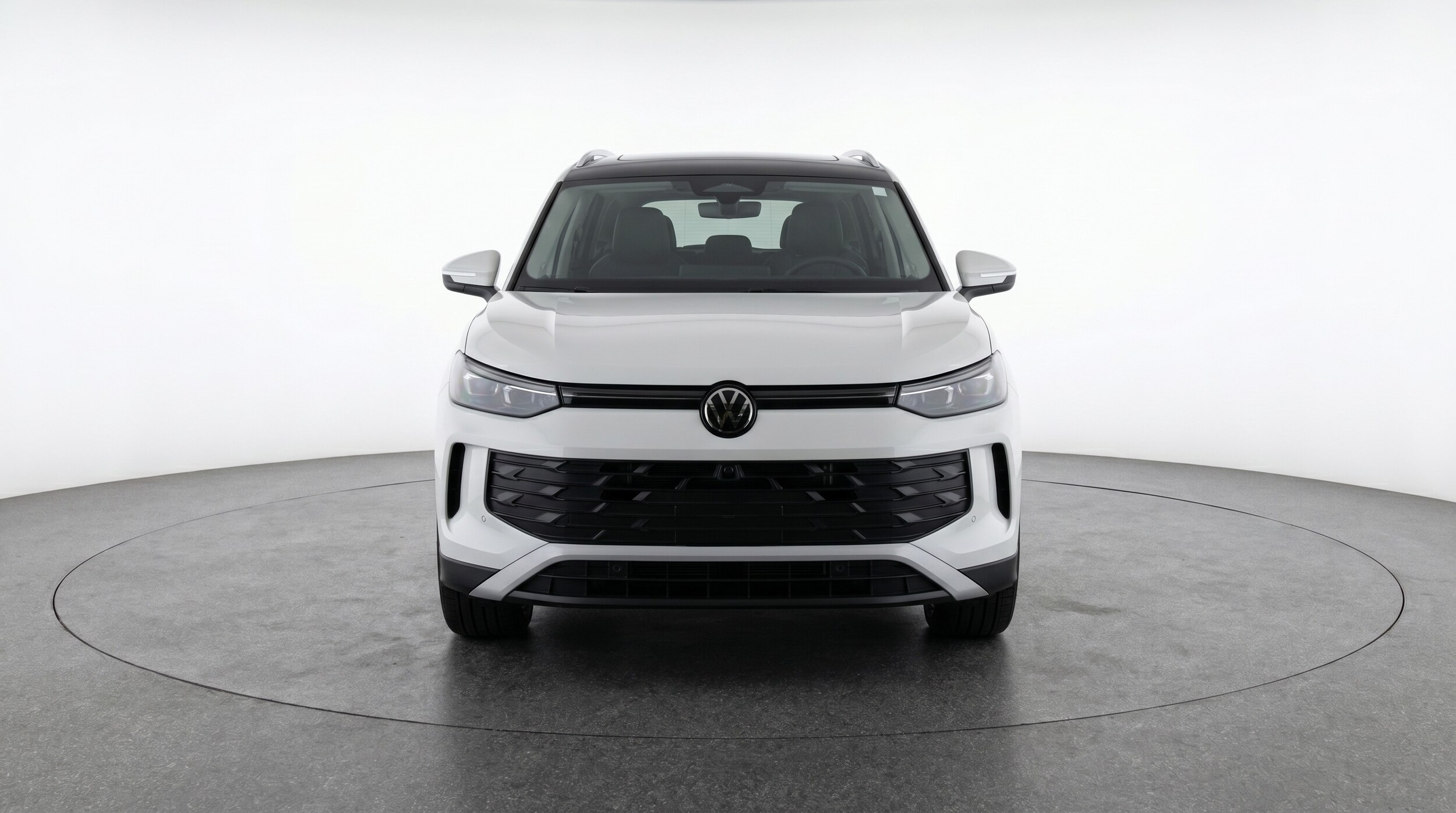 Thumbnail: 2026 Volkswagen Tiguan - 2