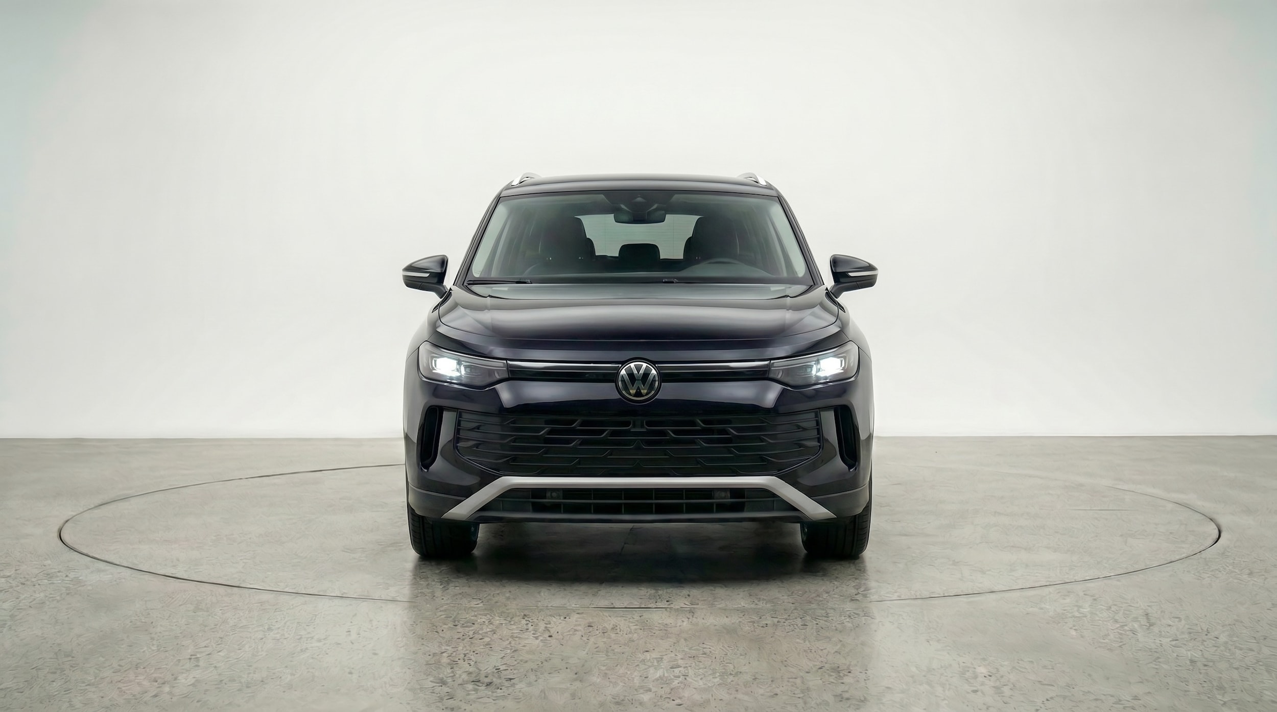 Thumbnail: 2026 Volkswagen Tiguan - 2