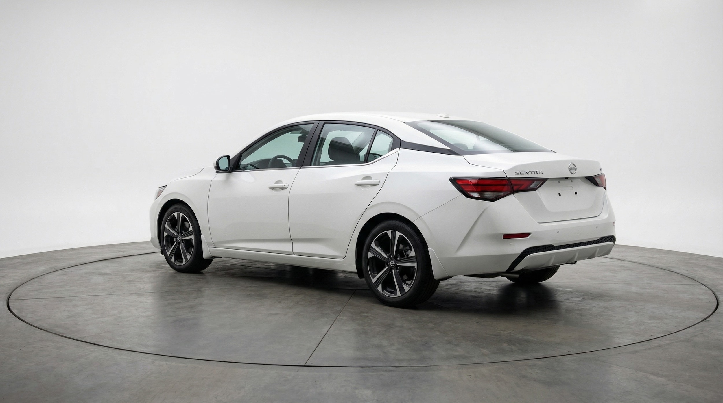 Thumbnail: 2025 Nissan Sentra - 5
