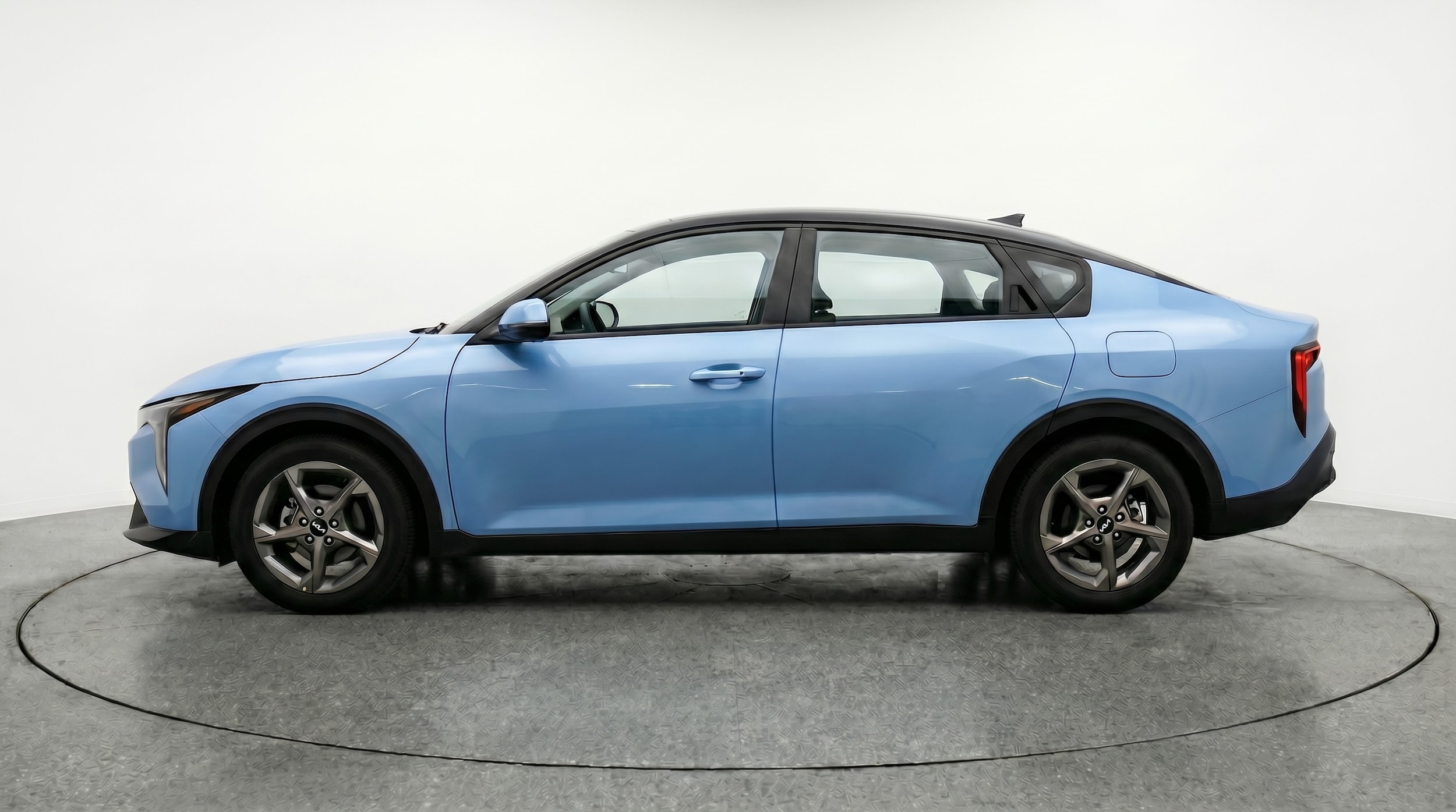 Thumbnail: 2025 Kia K4 - 4