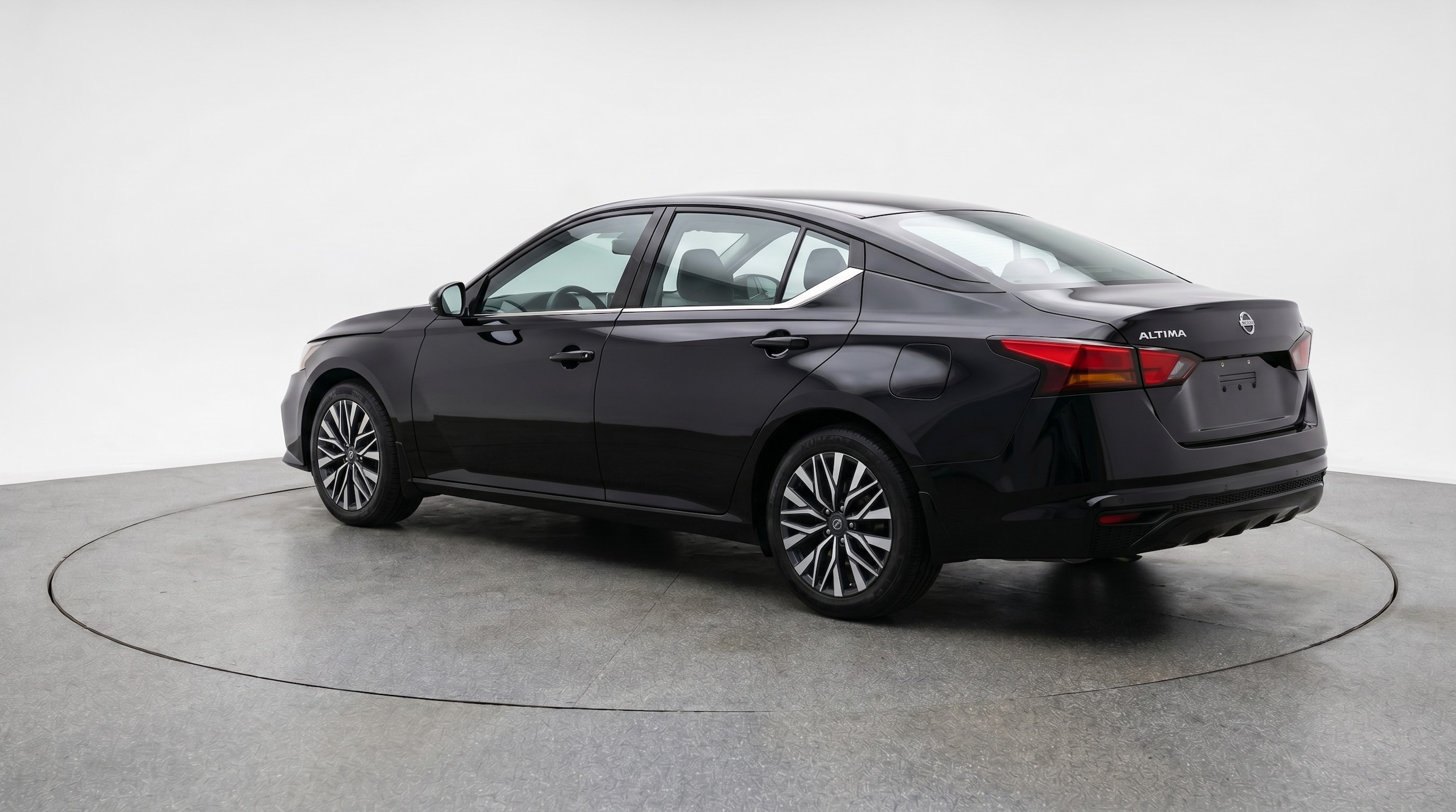 Thumbnail: 2026 Nissan Altima - 5
