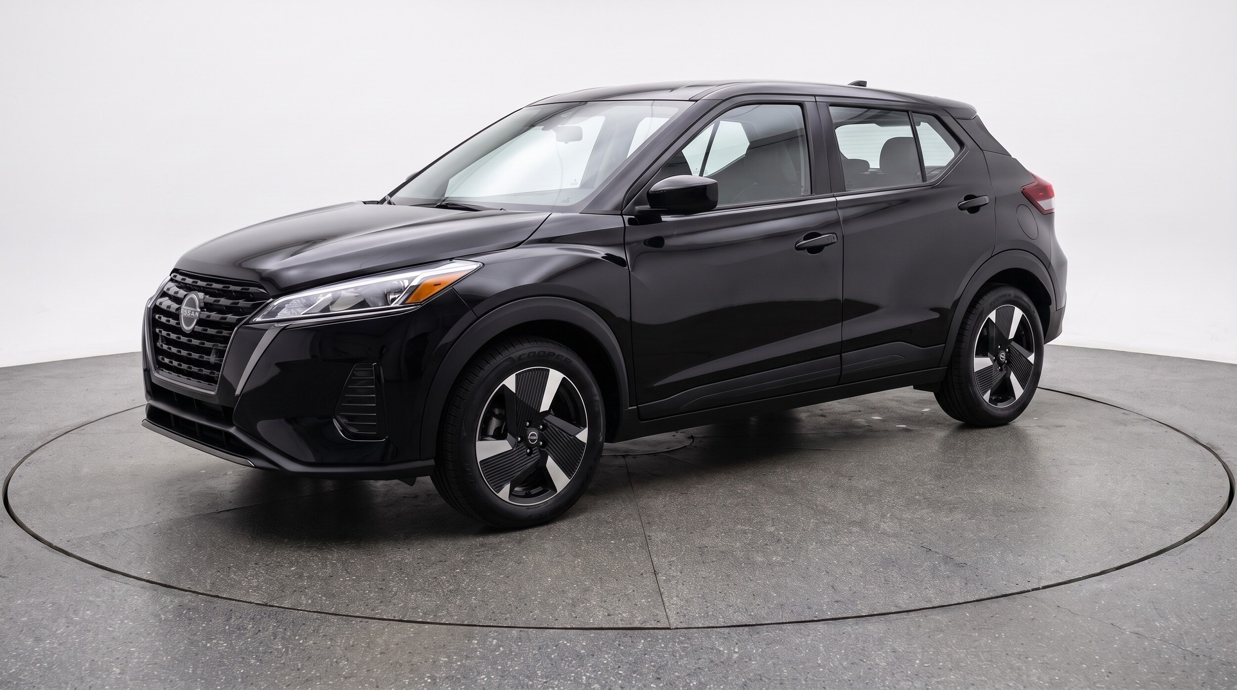 Thumbnail: 2026 Nissan Kicks - 3