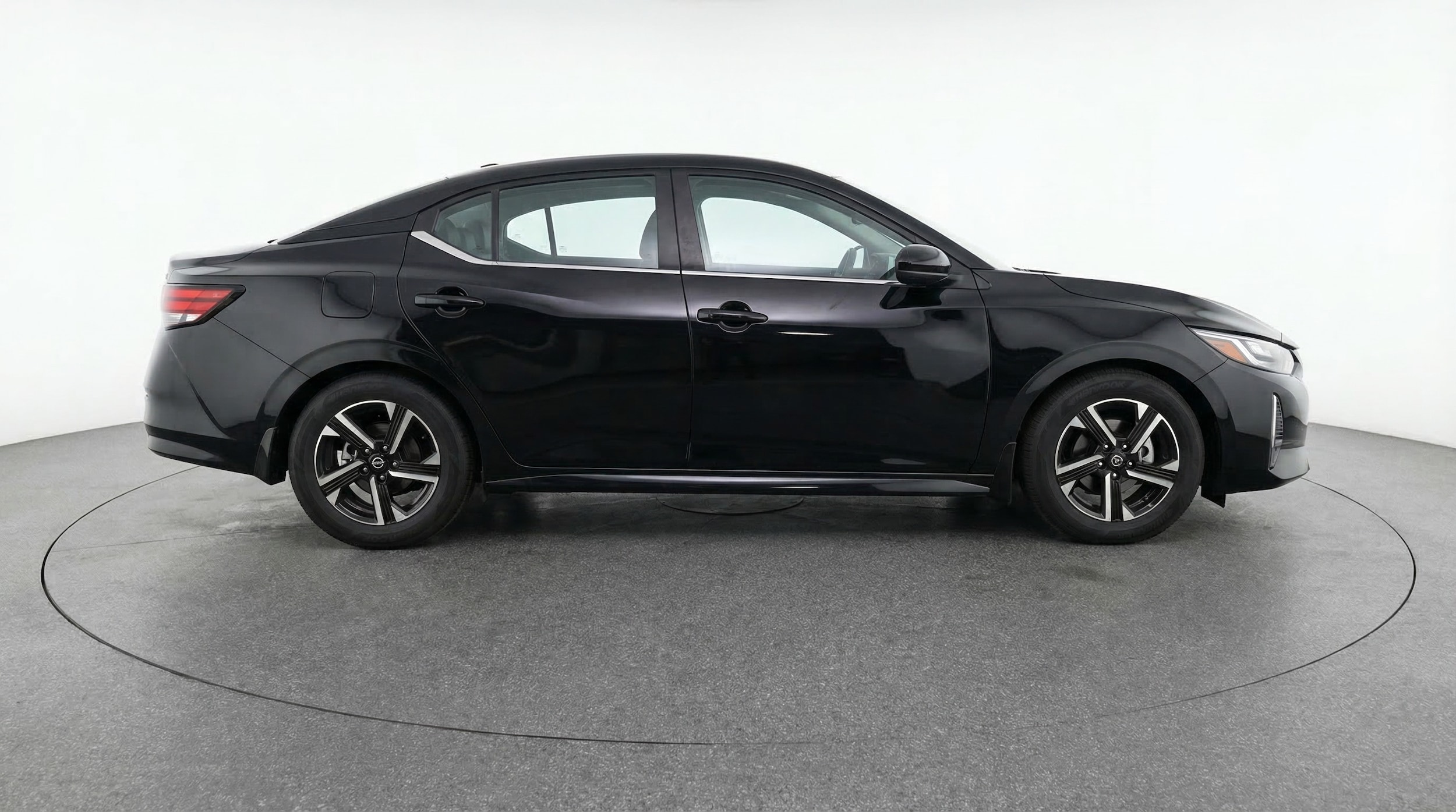 Thumbnail: 2025 Nissan Sentra - 8