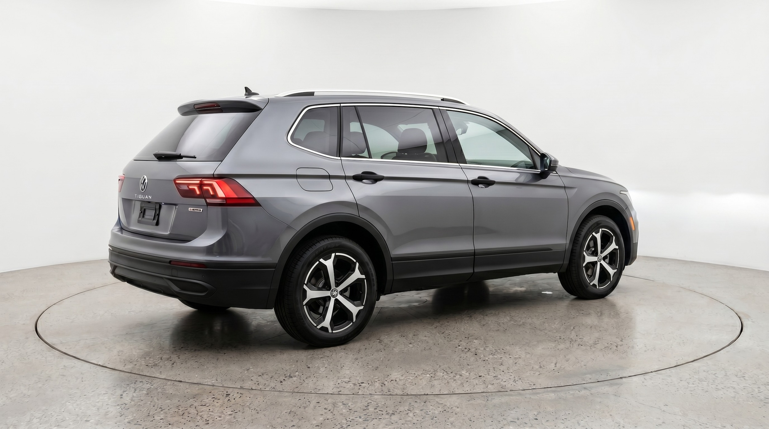 Thumbnail: 2026 Volkswagen Tiguan - 7