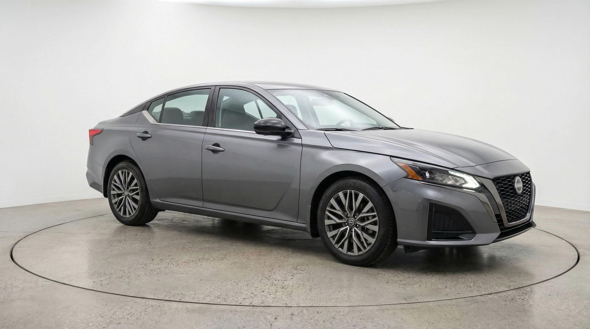 Thumbnail: 2025 Nissan Altima - 1