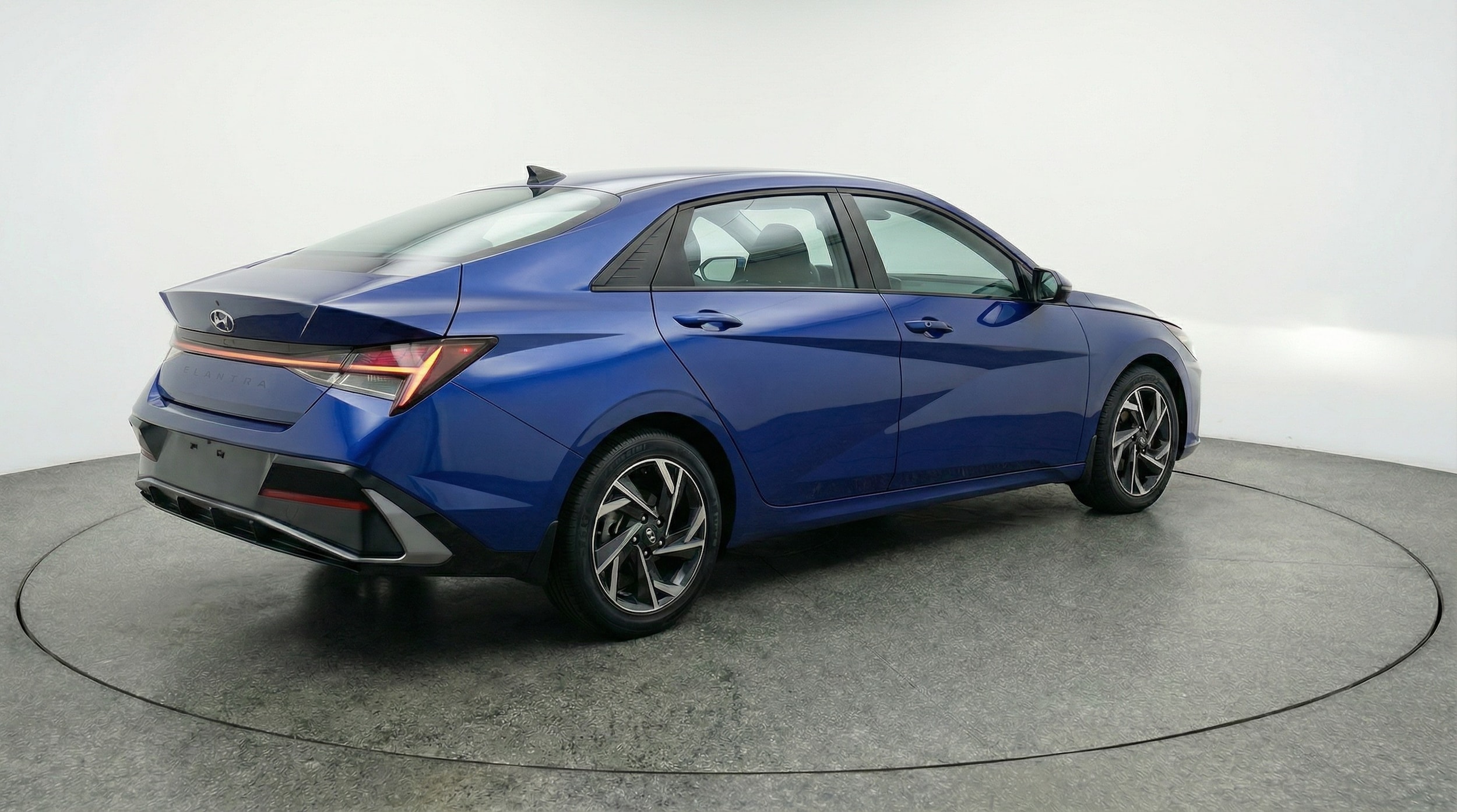 Thumbnail: 2025 Hyundai Elantra - 7