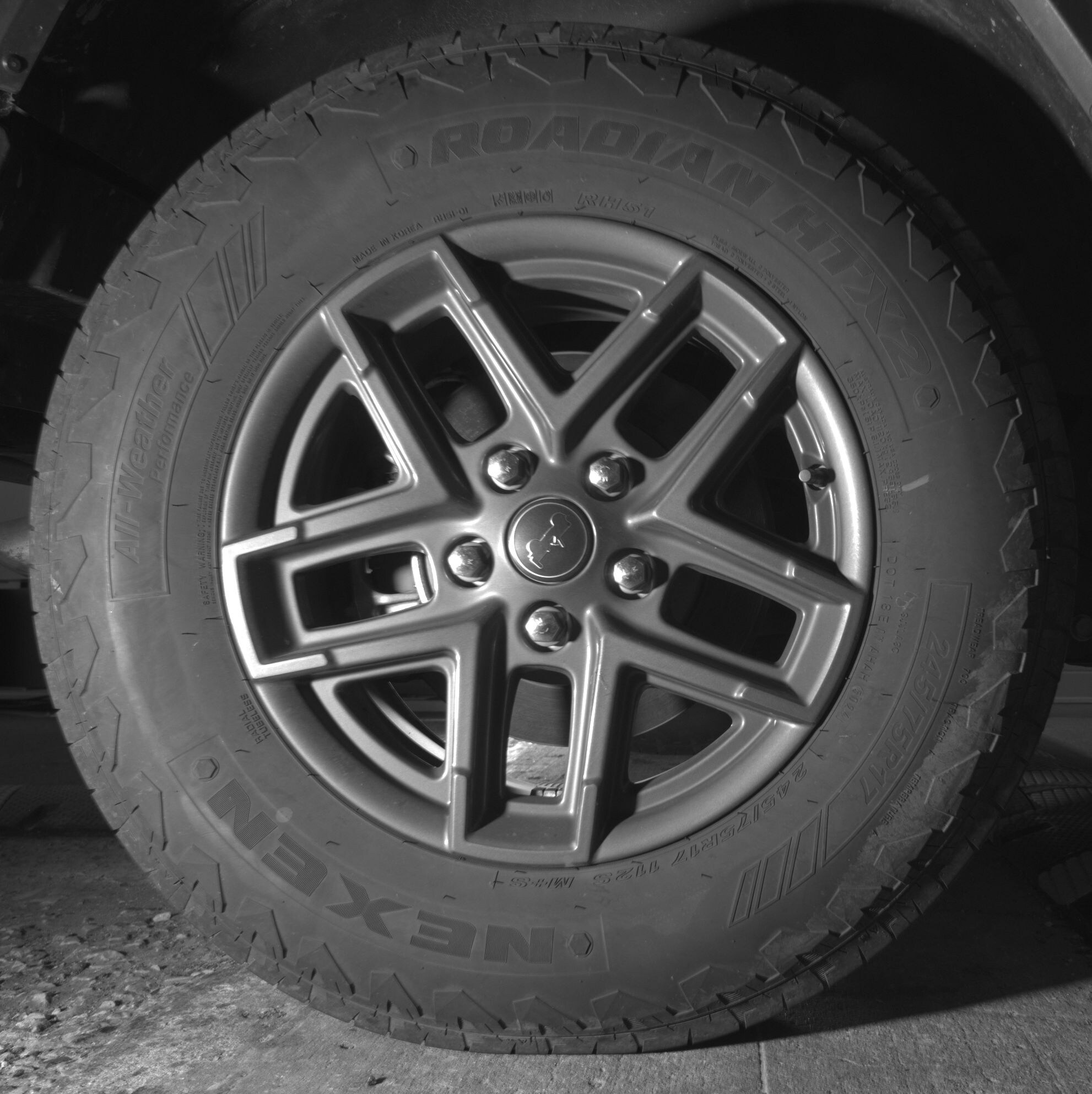 Thumbnail: 2025 Jeep Wrangler - 12