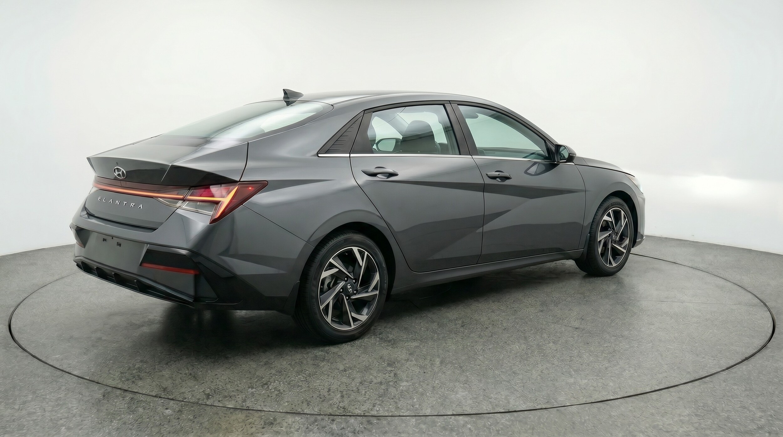Thumbnail: 2025 Hyundai Elantra - 7