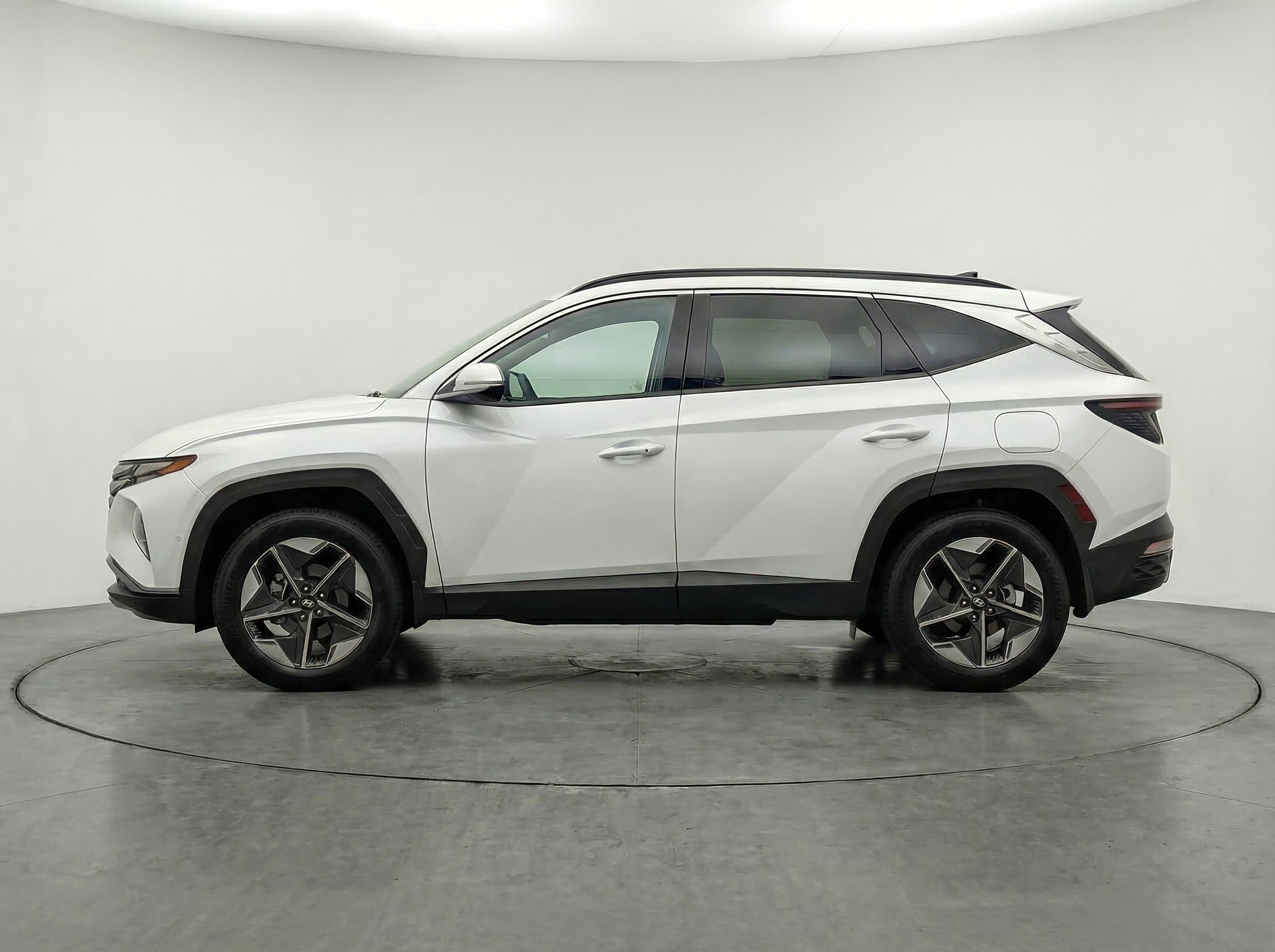Thumbnail: 2026 Hyundai Tucson - 4