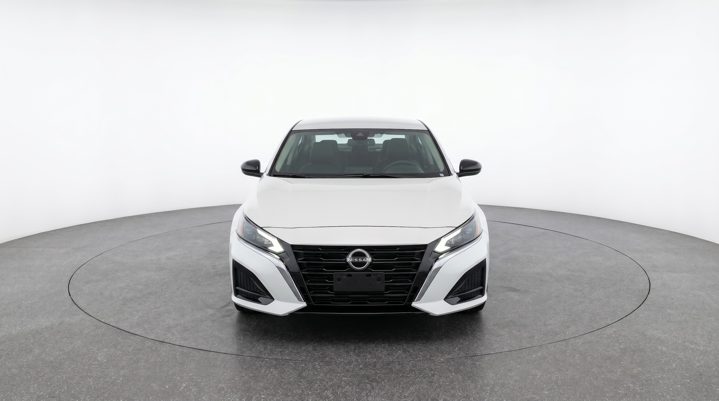 Thumbnail: 2025 Nissan Altima - 2
