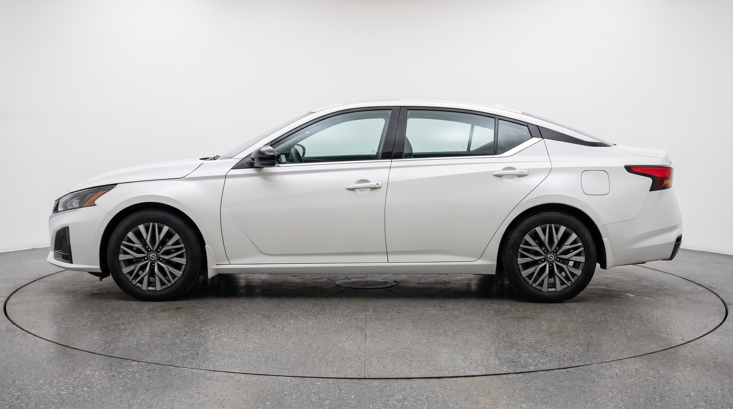 Thumbnail: 2026 Nissan Altima - 4
