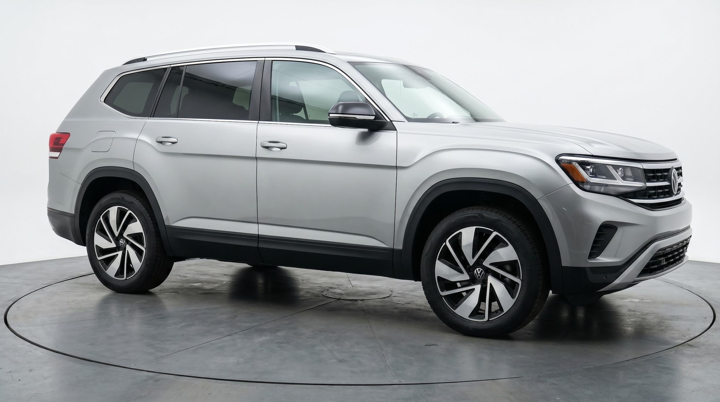Thumbnail: 2026 Volkswagen Atlas - 1