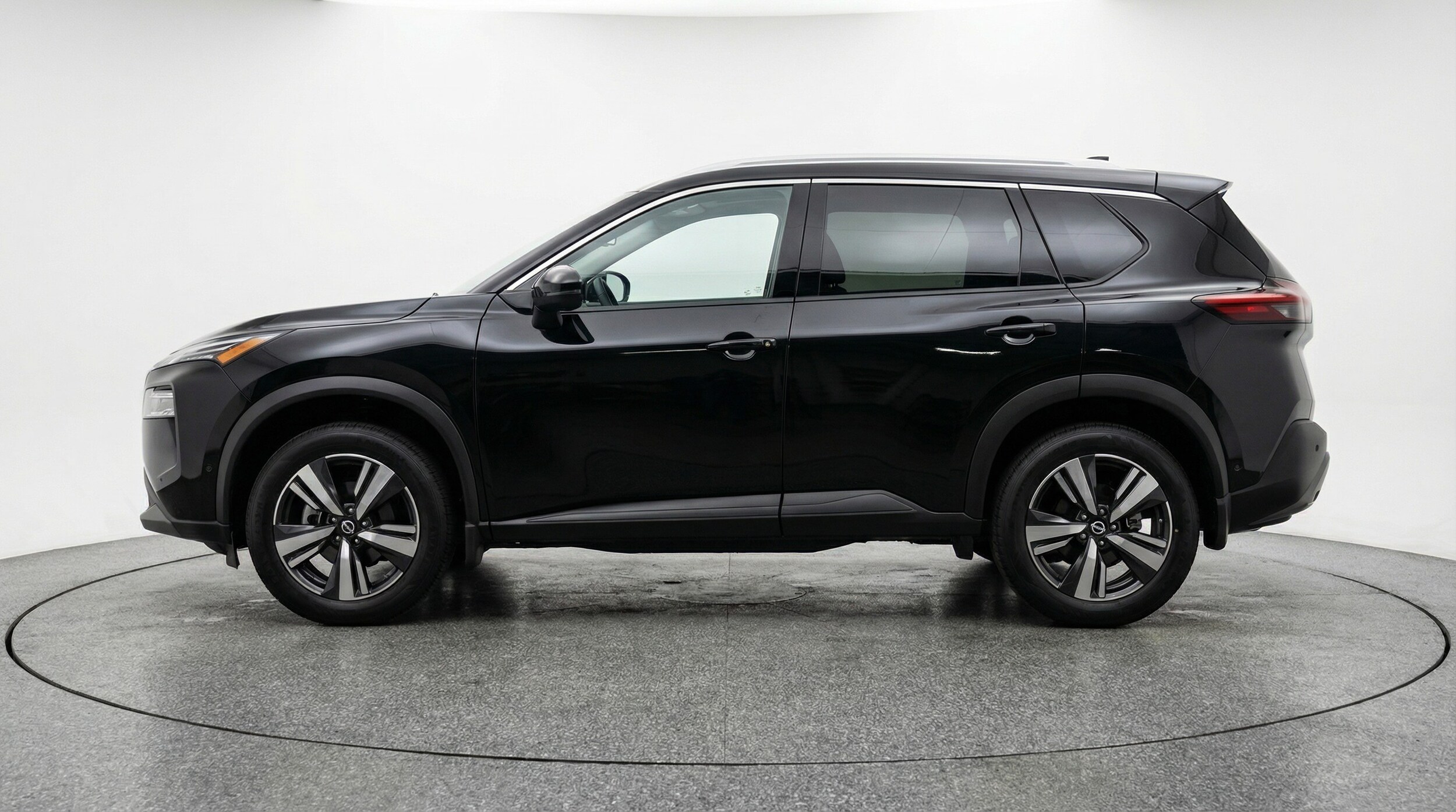 Thumbnail: 2026 Nissan Rogue - 4