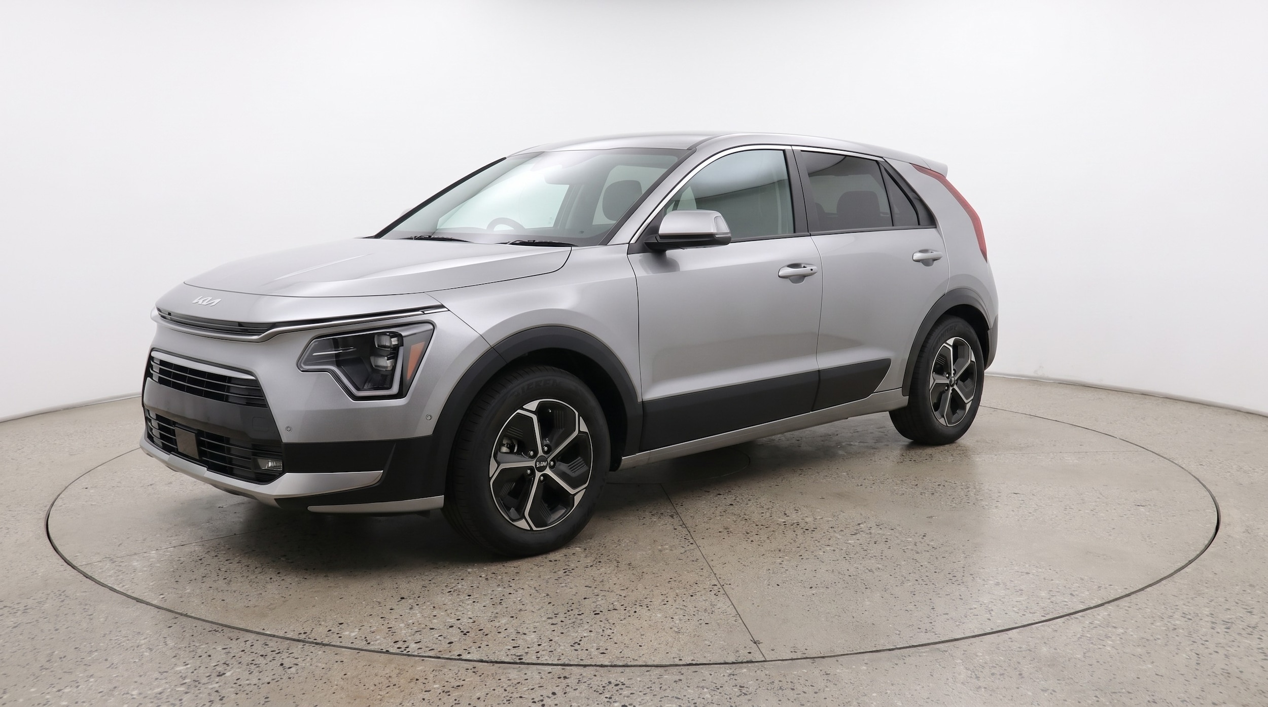 Thumbnail: 2026 Kia Niro - 3
