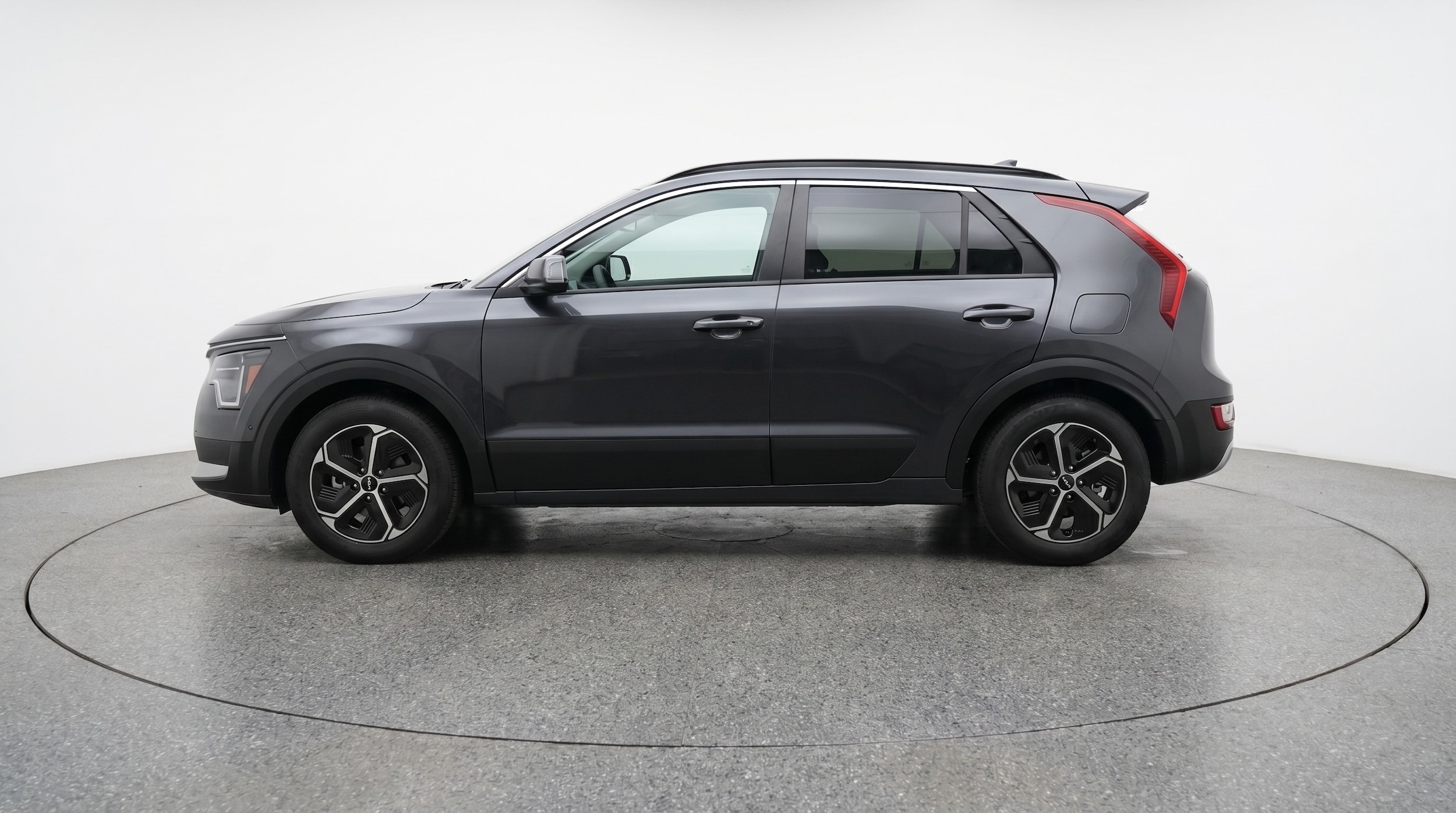 Thumbnail: 2026 Kia Niro - 4
