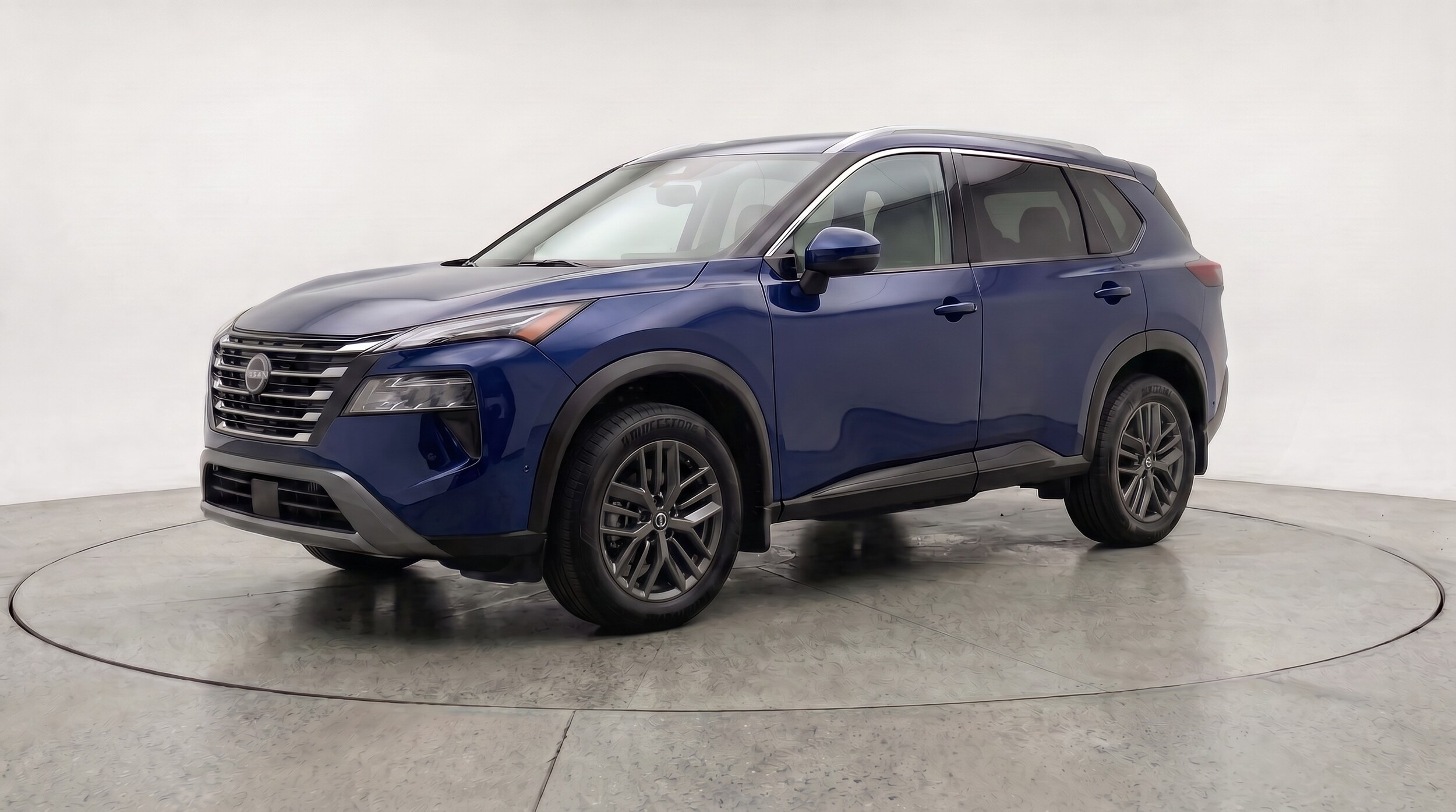 Thumbnail: 2026 Nissan Rogue - 3