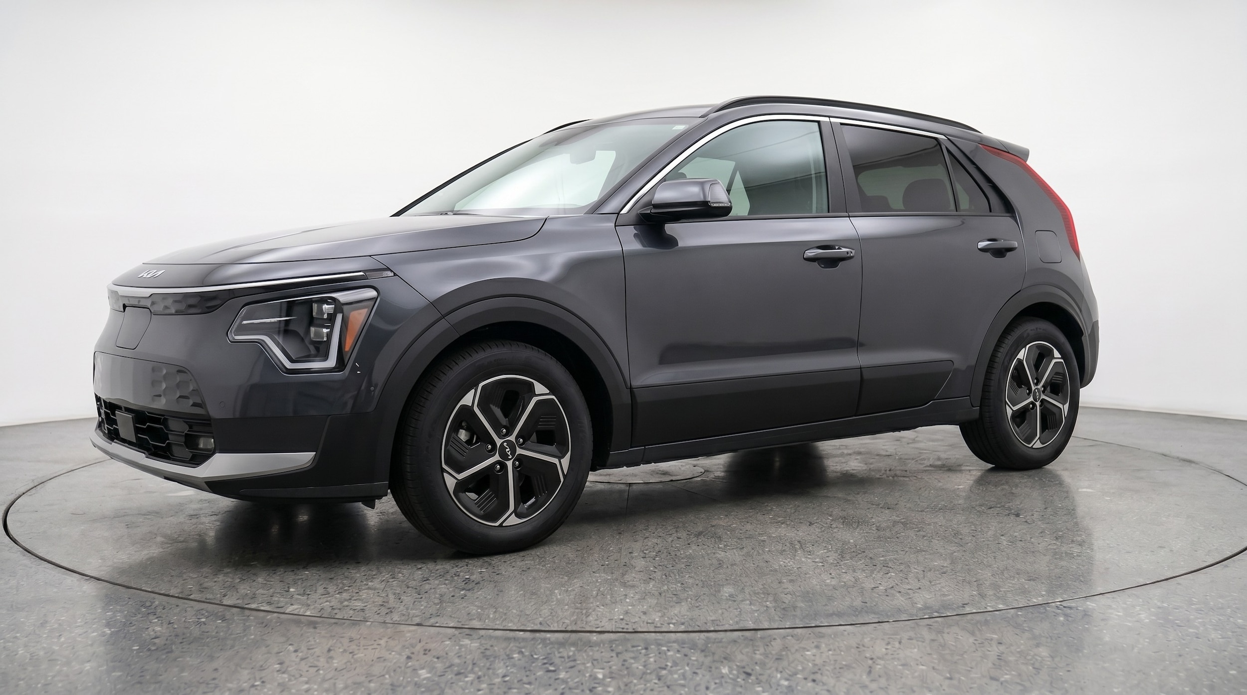 Thumbnail: 2026 Kia Niro - 3
