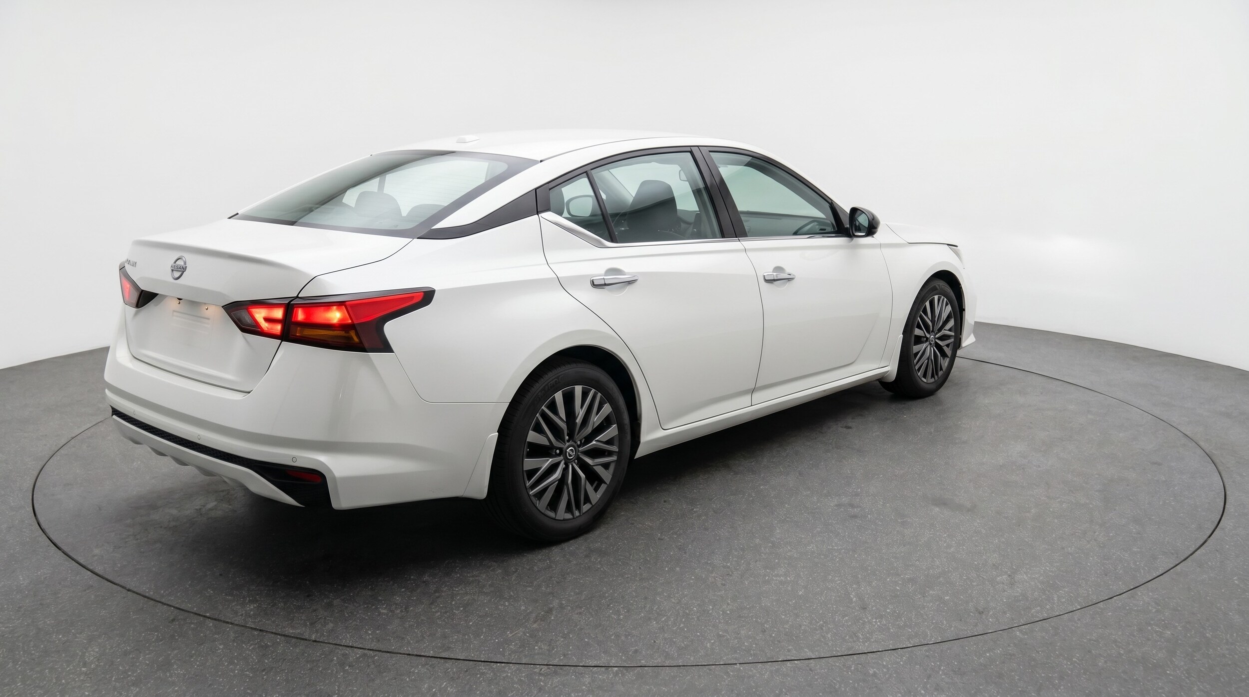 Thumbnail: 2025 Nissan Altima - 7