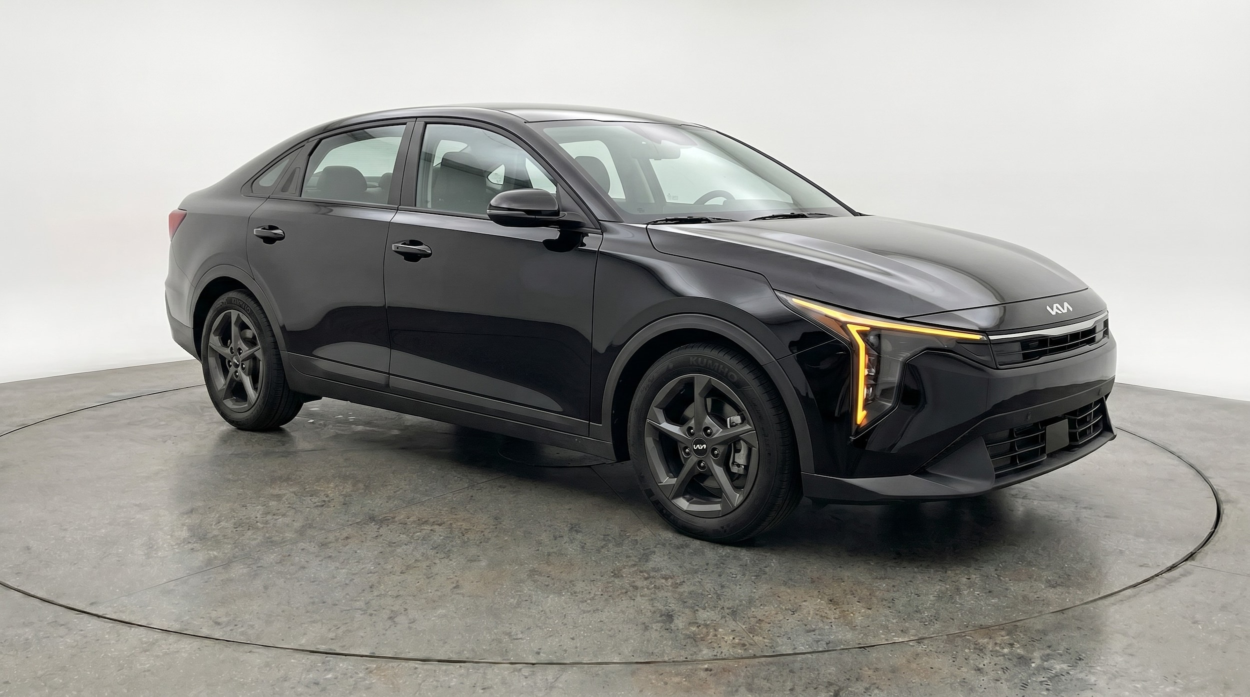 Thumbnail: 2026 Kia K4 - 1