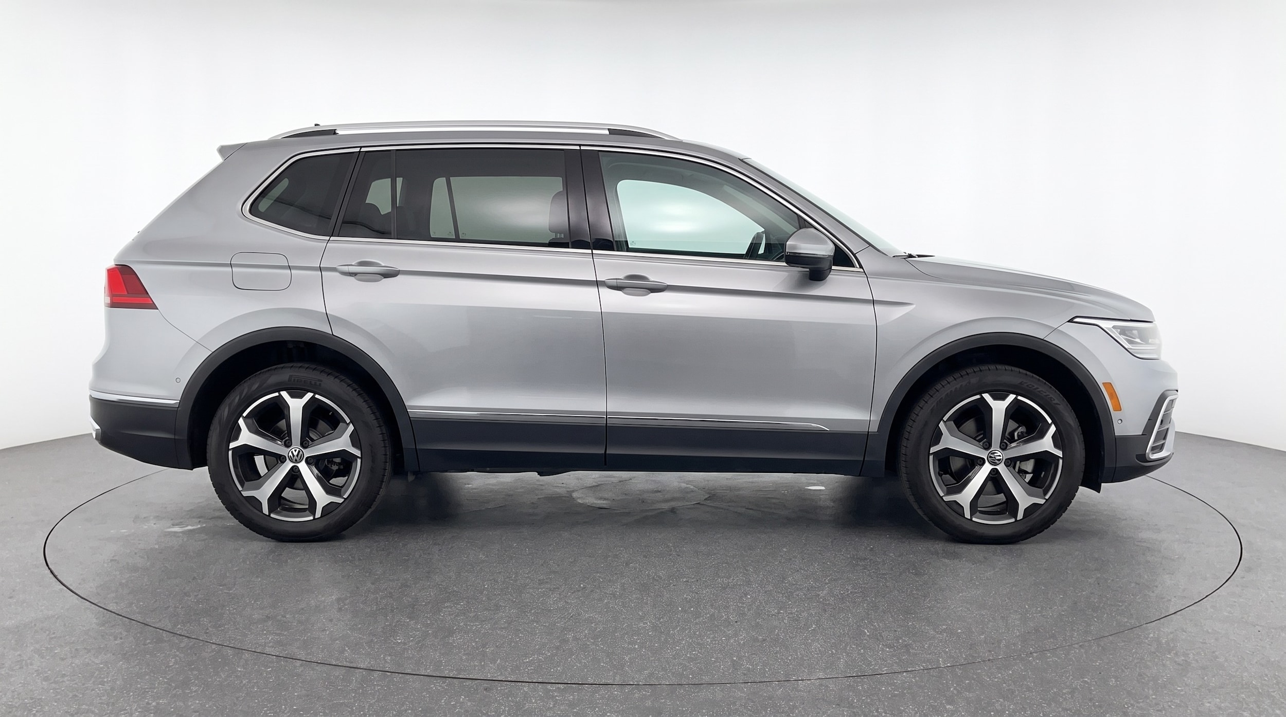 Thumbnail: 2026 Volkswagen Tiguan - 8