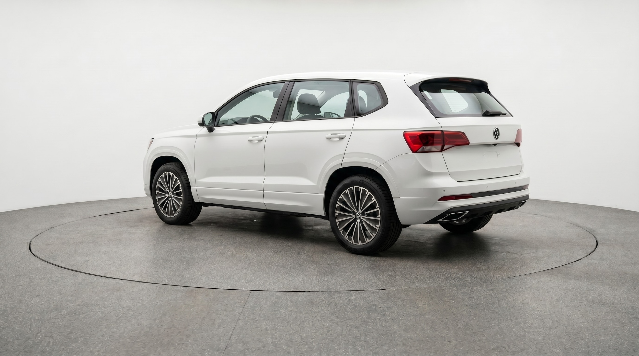 Thumbnail: 2026 Volkswagen Taos - 5