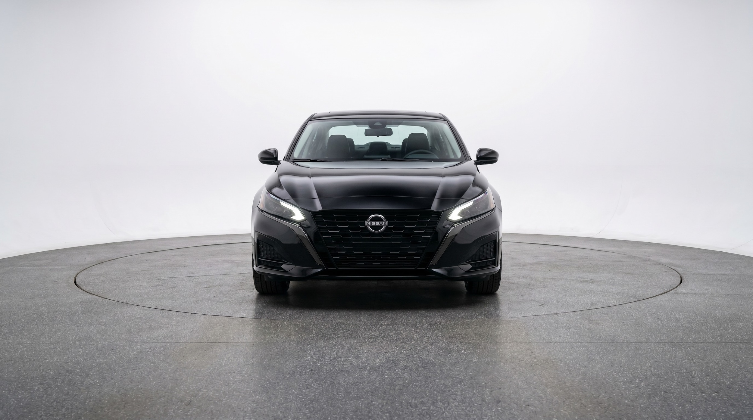 Thumbnail: 2025 Nissan Altima - 2